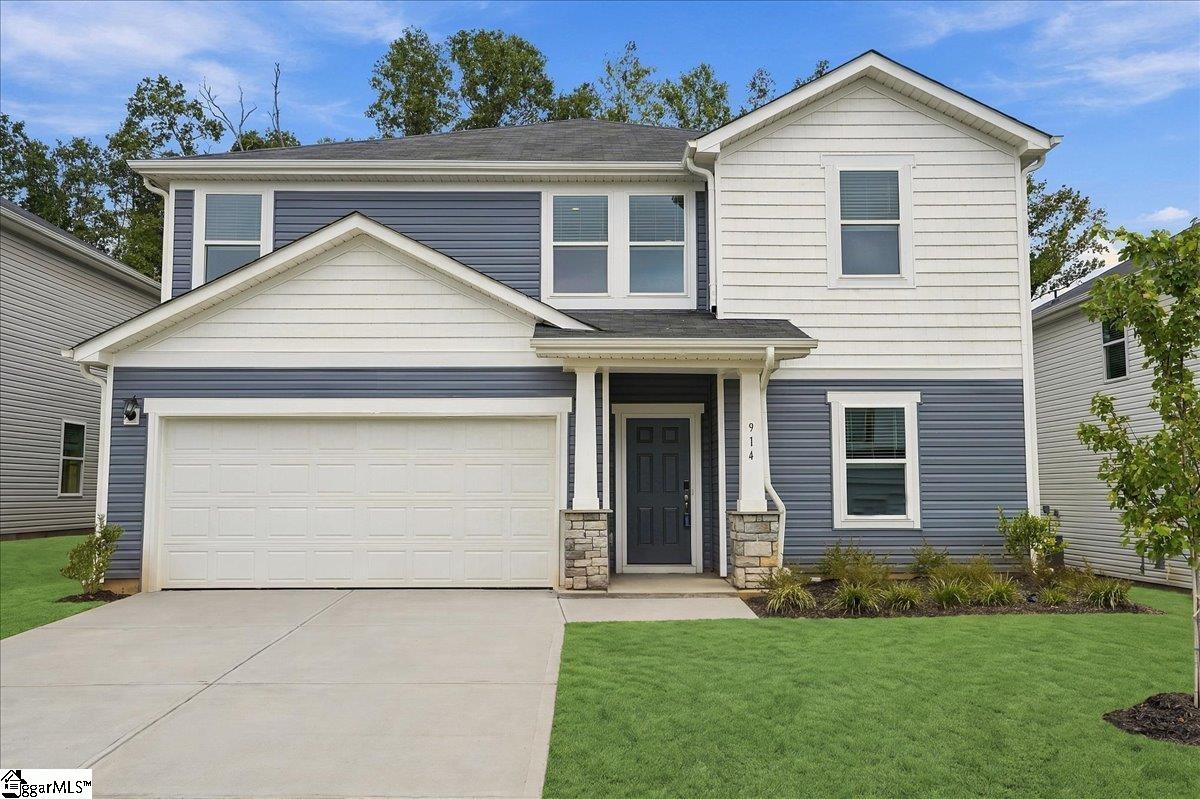 914 Rising Oak Court