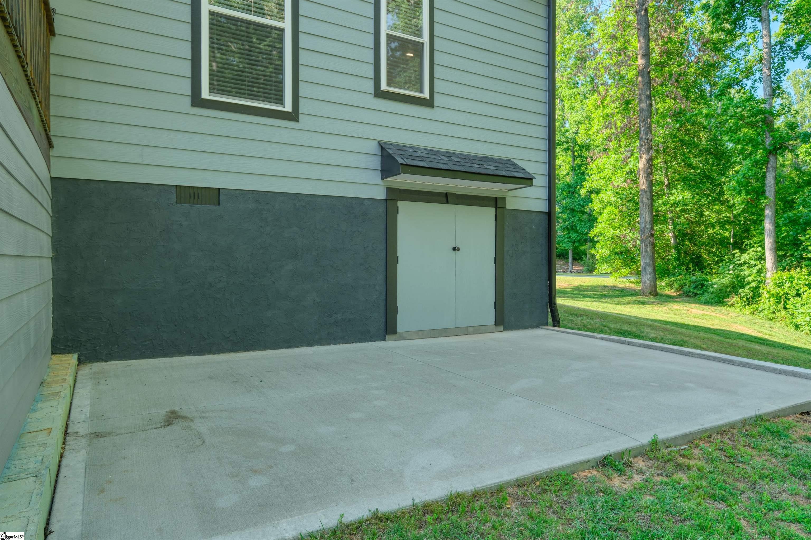 155 Cane Creek Way Campobello, SC 29322