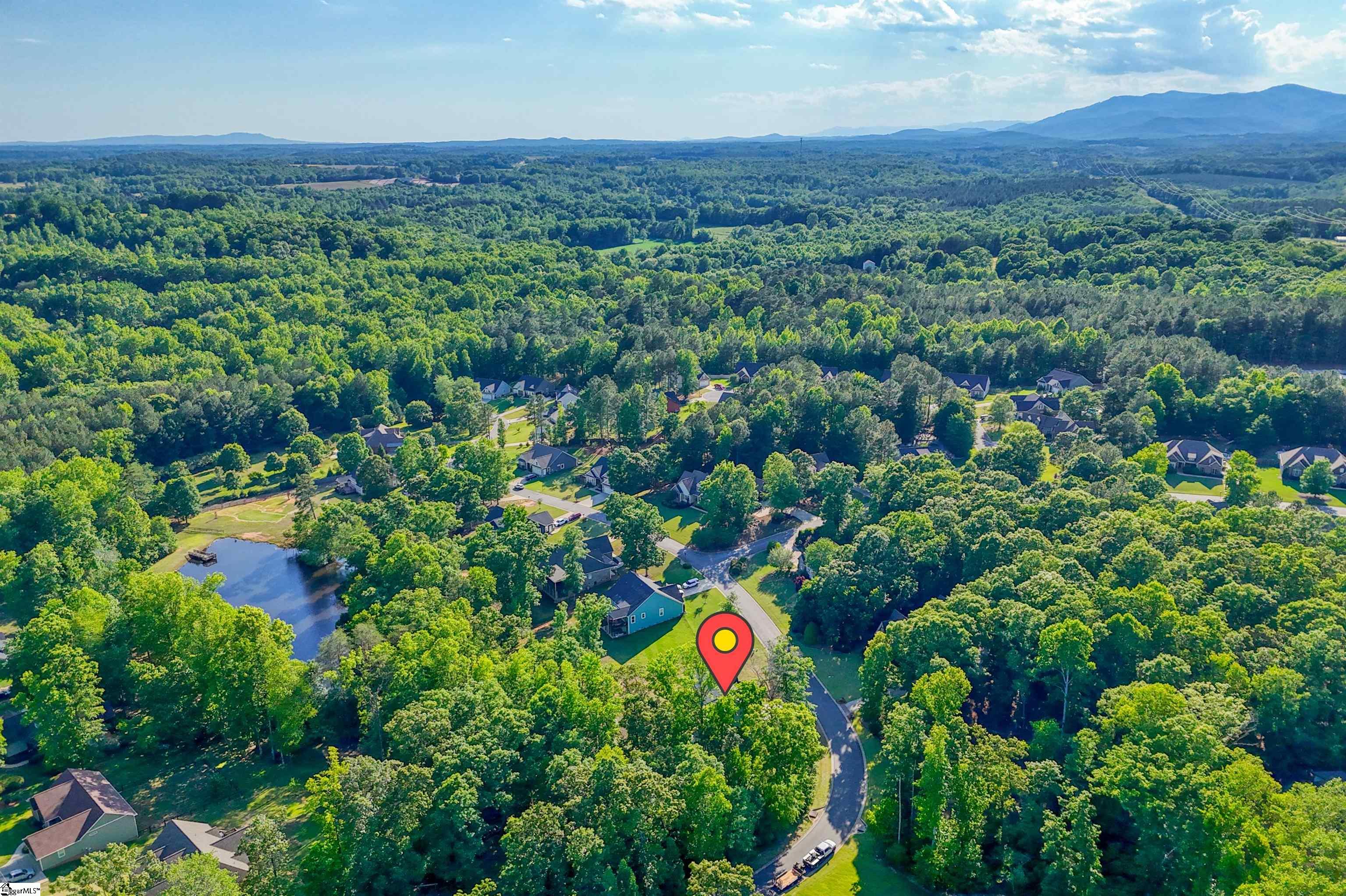 155 Cane Creek Way Campobello, SC 29322