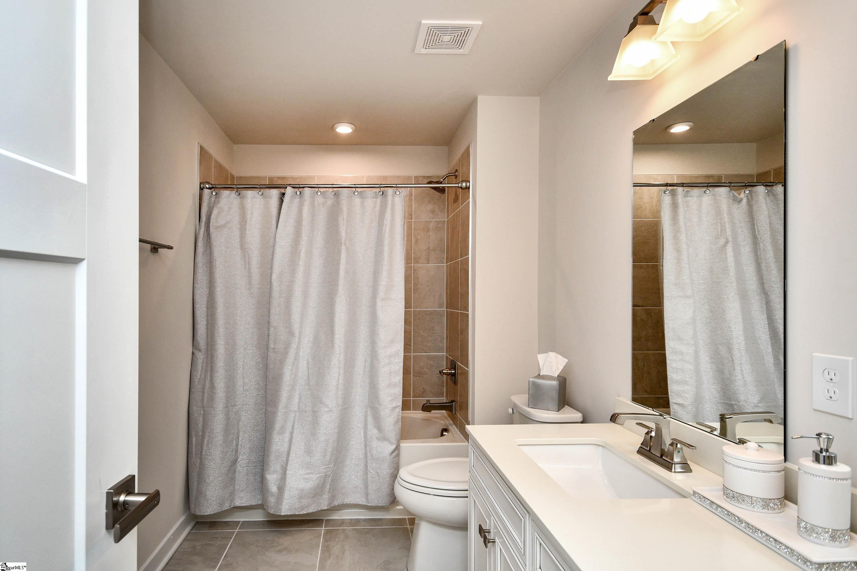 440 Oswego Court Greenville, SC 29607