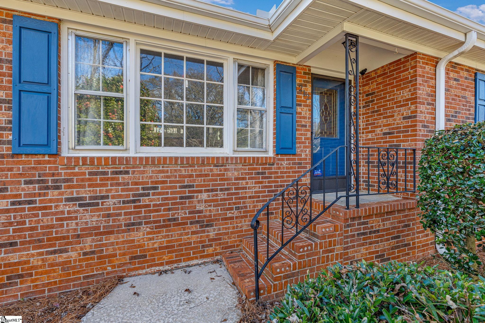 212 Balcome Boulevard Simpsonville, SC 29681