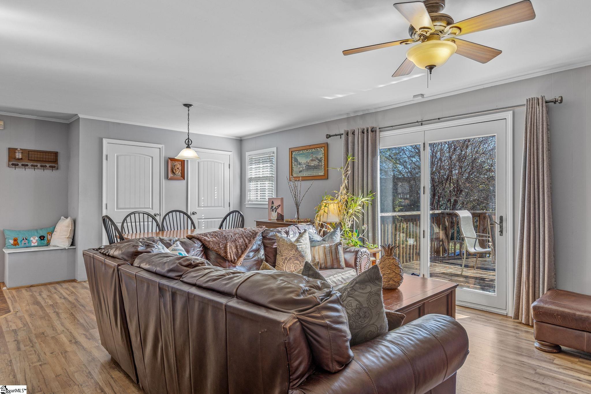 212 Balcome Boulevard Simpsonville, SC 29681