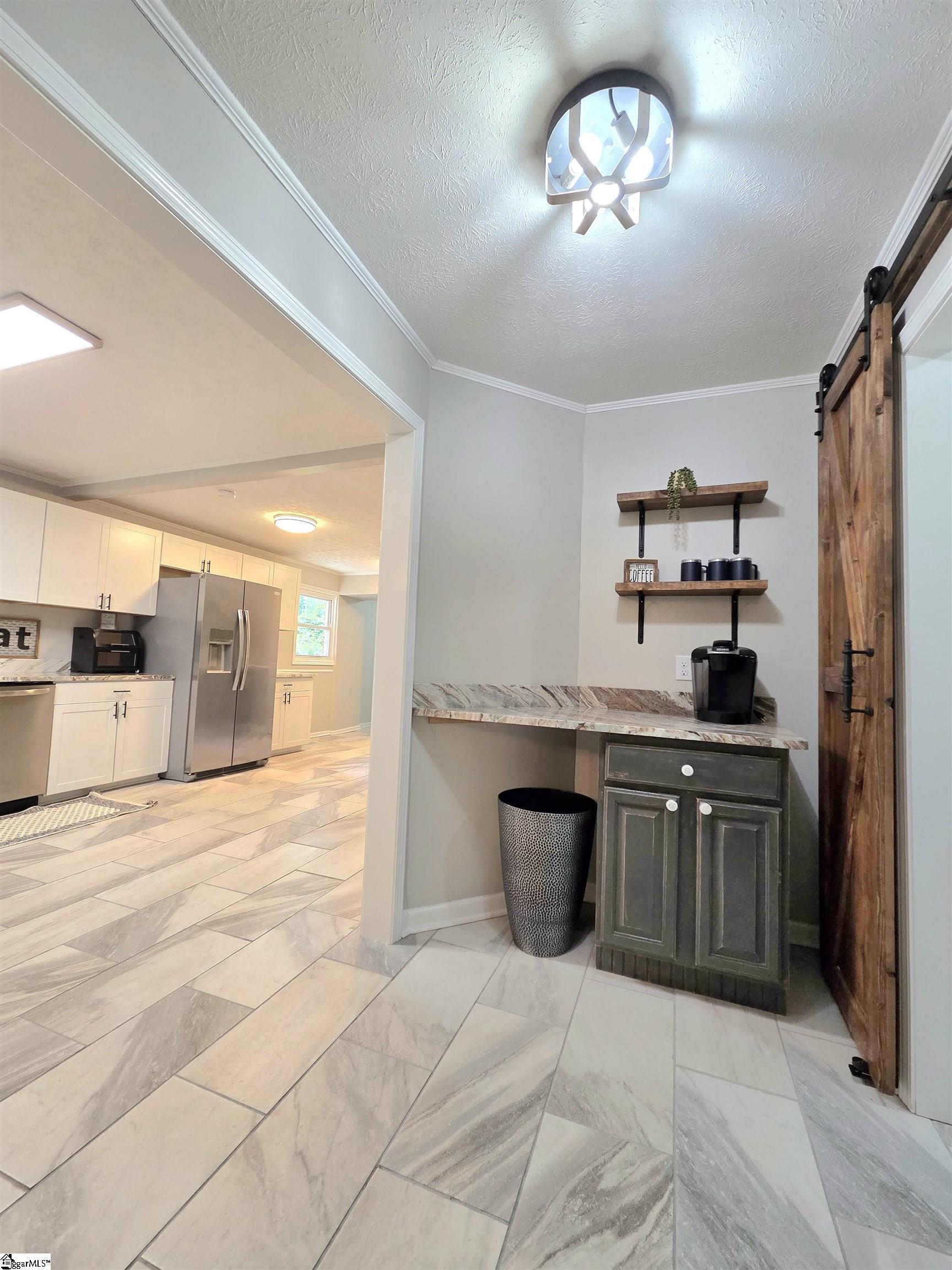 303 E Belvue Road Taylors, SC 29687