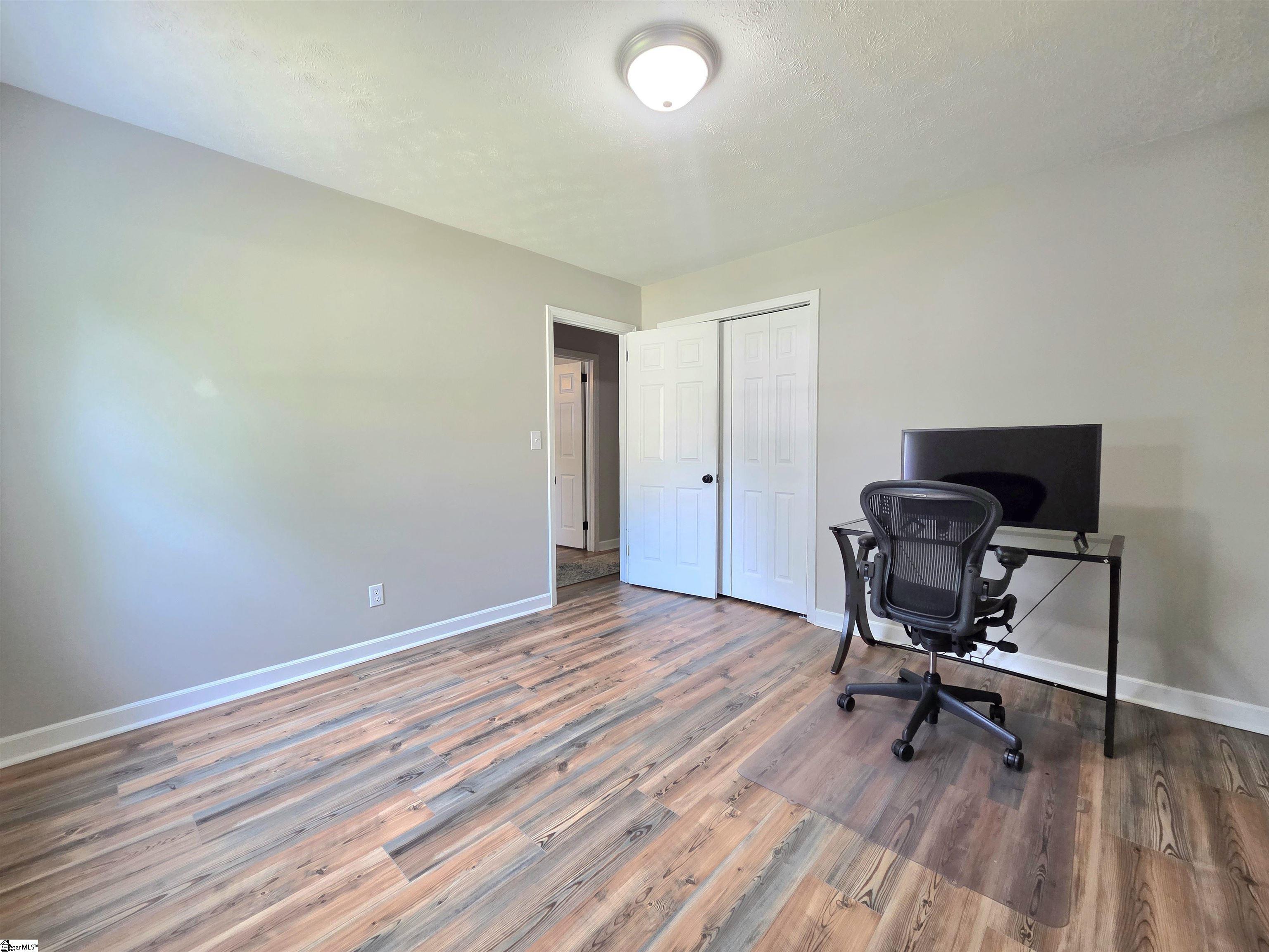 303 E Belvue Road Taylors, SC 29687