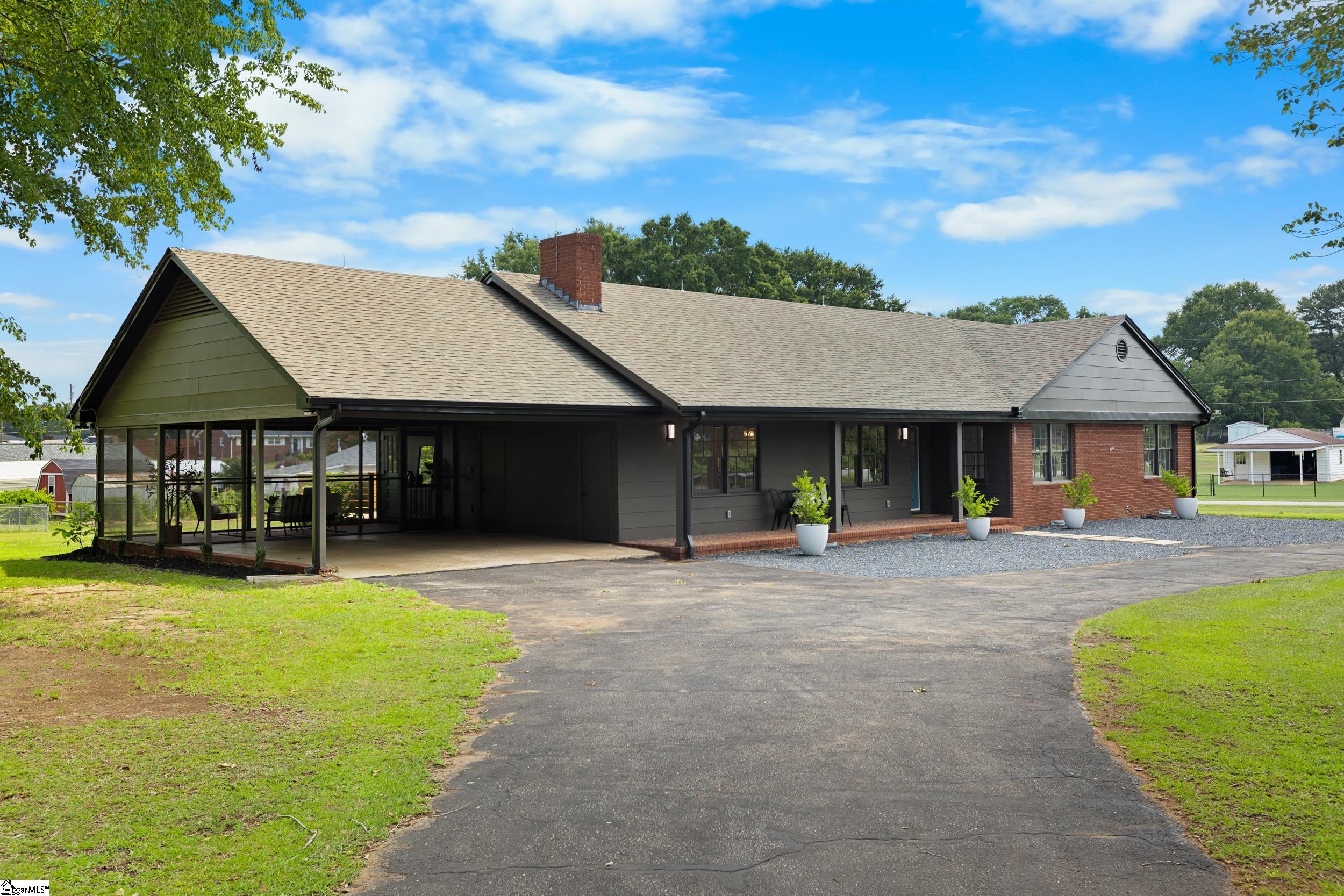 311 Costner Road Boiling Springs, SC 29316