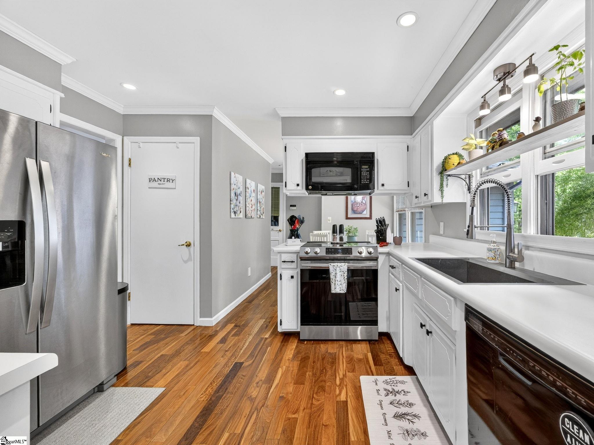 707 Dogwood Trail Tryon, NC 28782