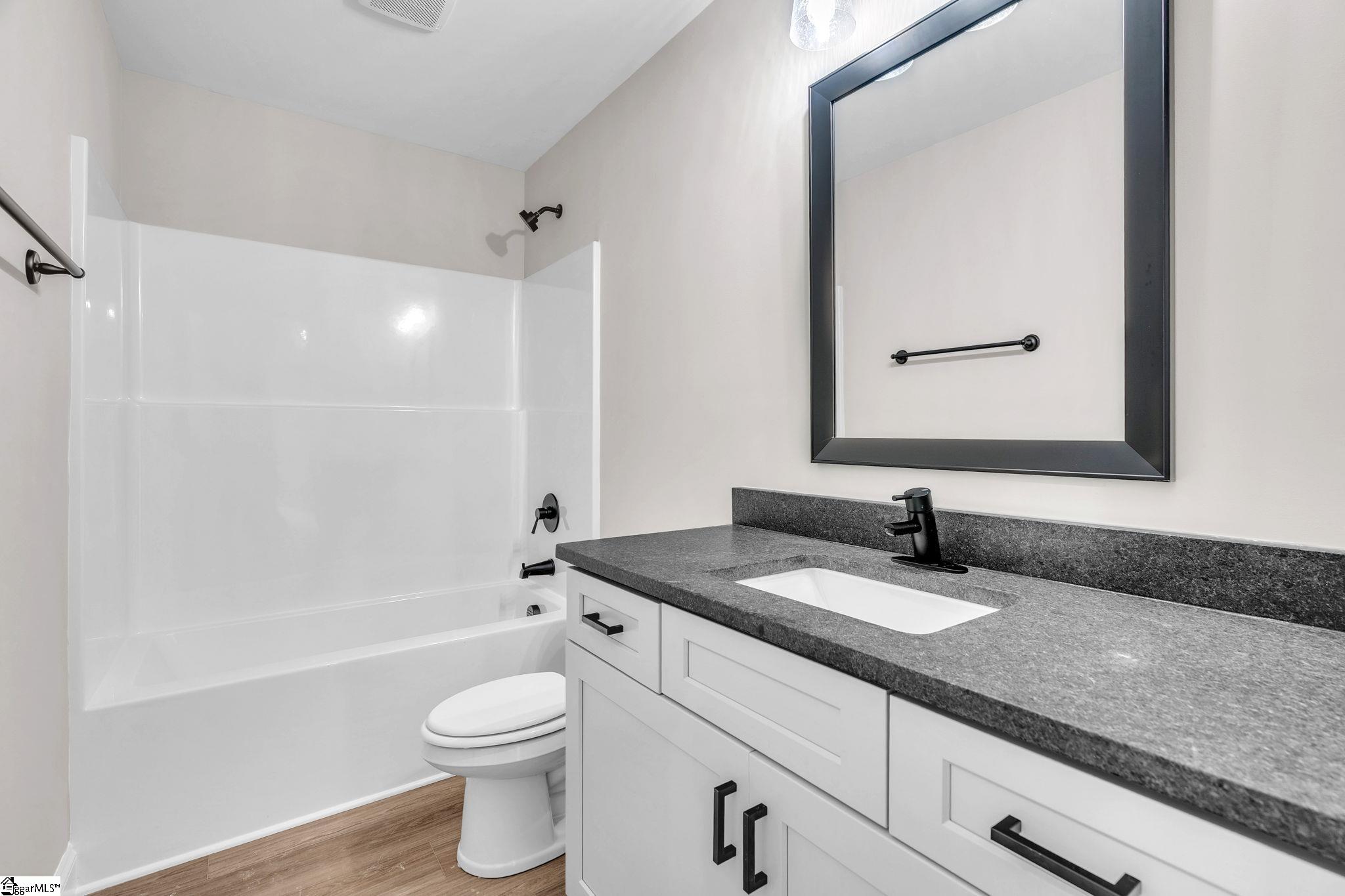 12 Oxford Boulevard Taylors, SC 29687