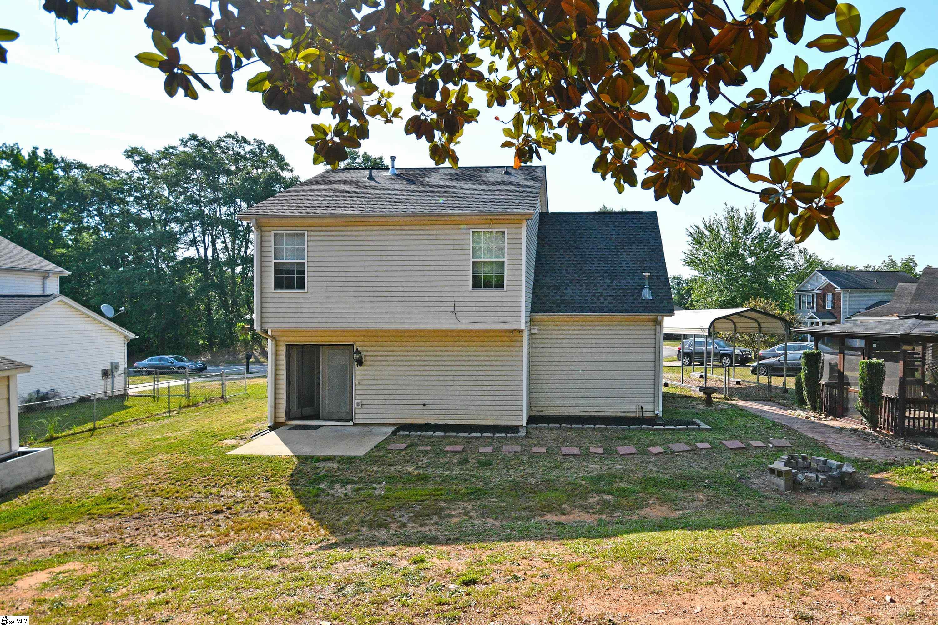 136 W Corley Lane Spartanburg, SC 29303-2647