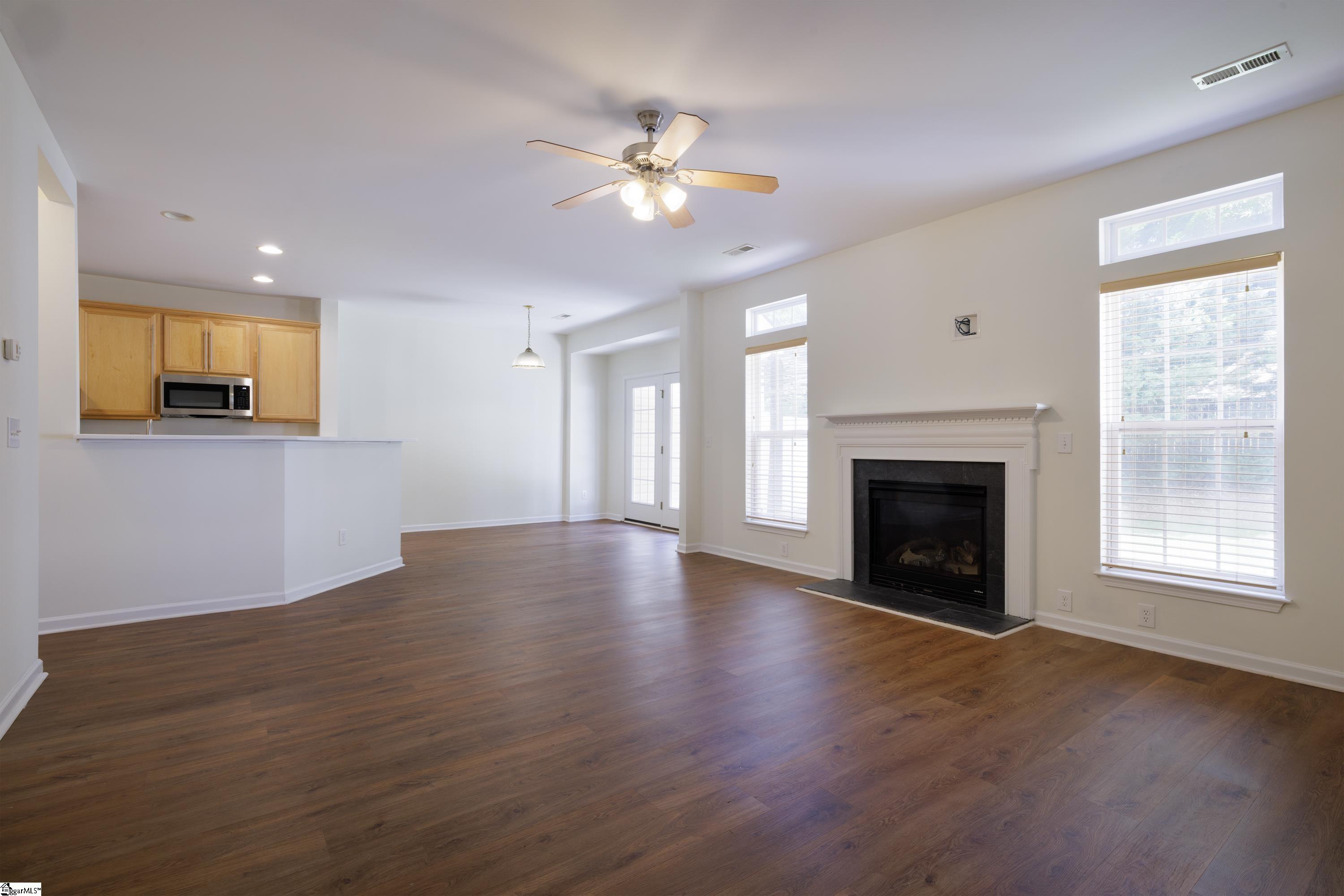323 Majesty Court Greenville, SC 29615