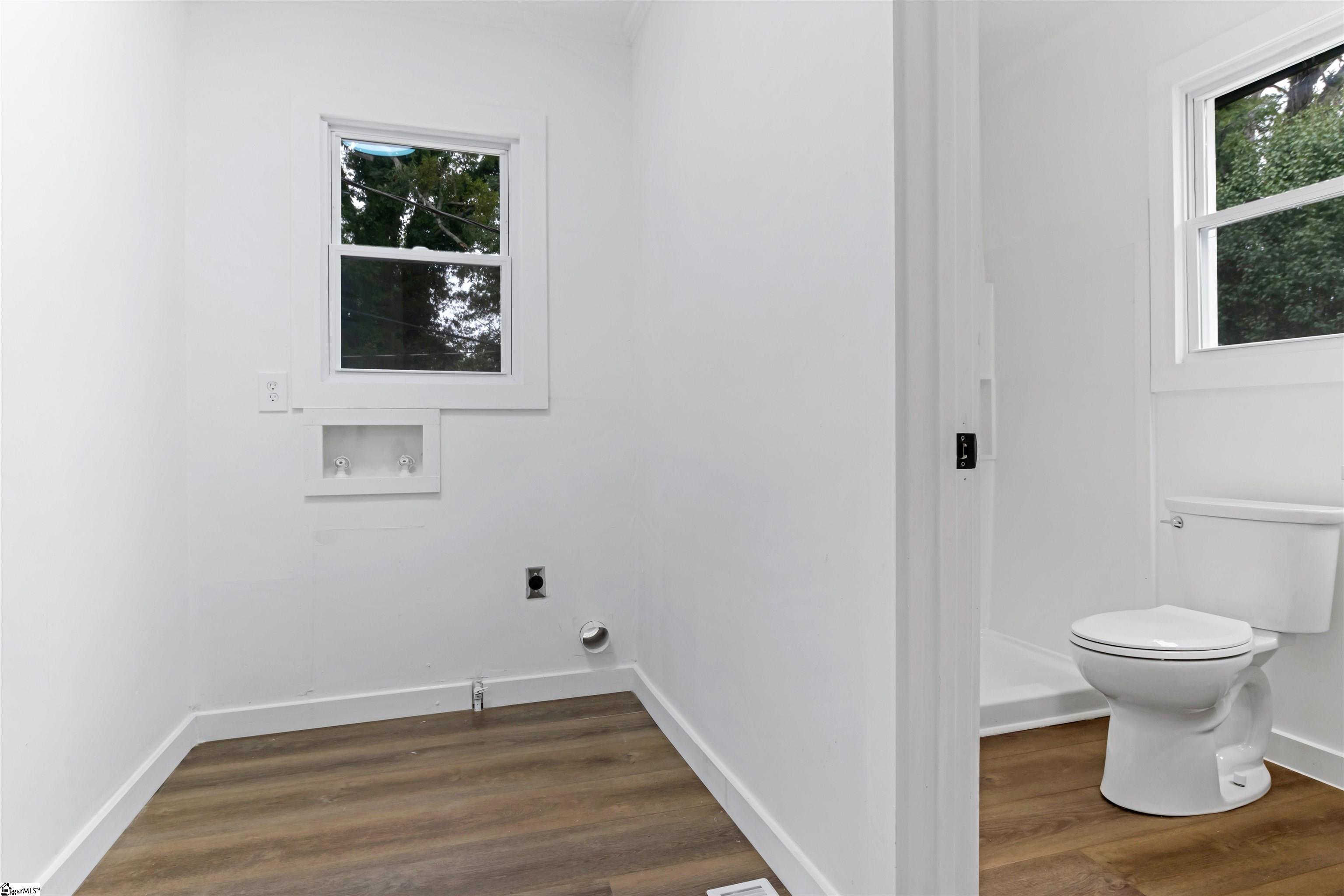 207 South Carolina Avenue Spartanburg, SC 29306