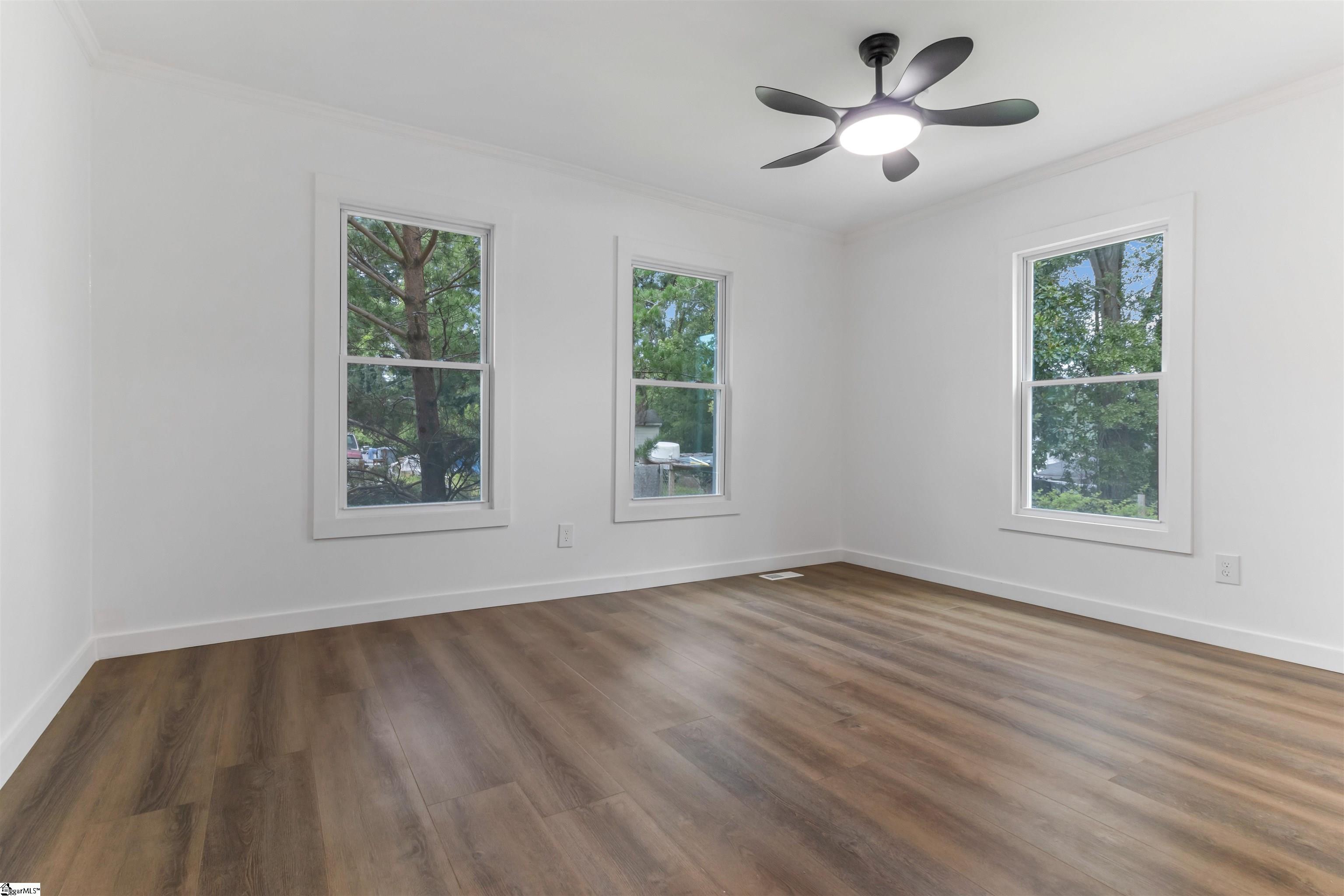 207 South Carolina Avenue Spartanburg, SC 29306