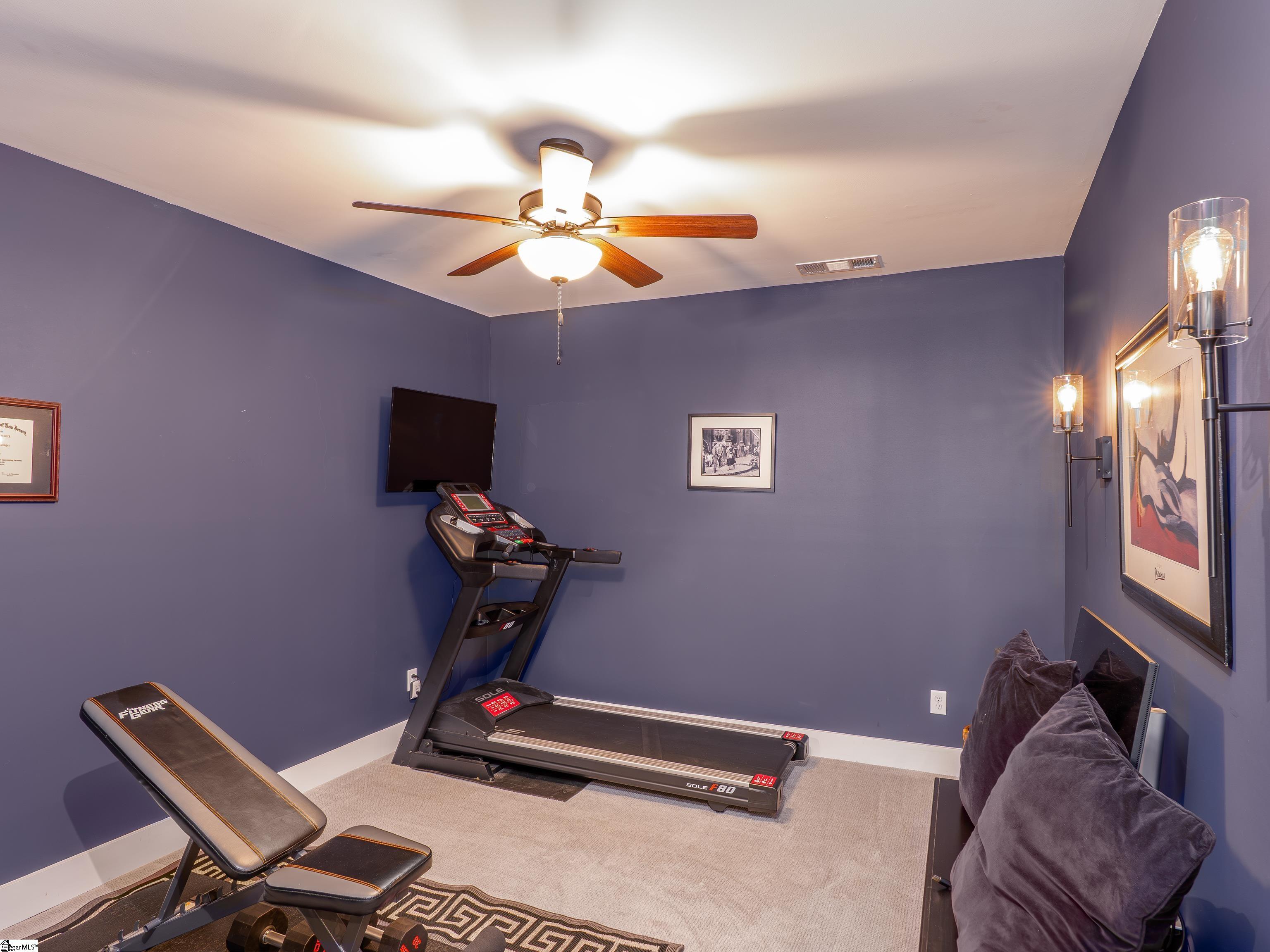 118 Squirrel Point Six Mile, SC 29682