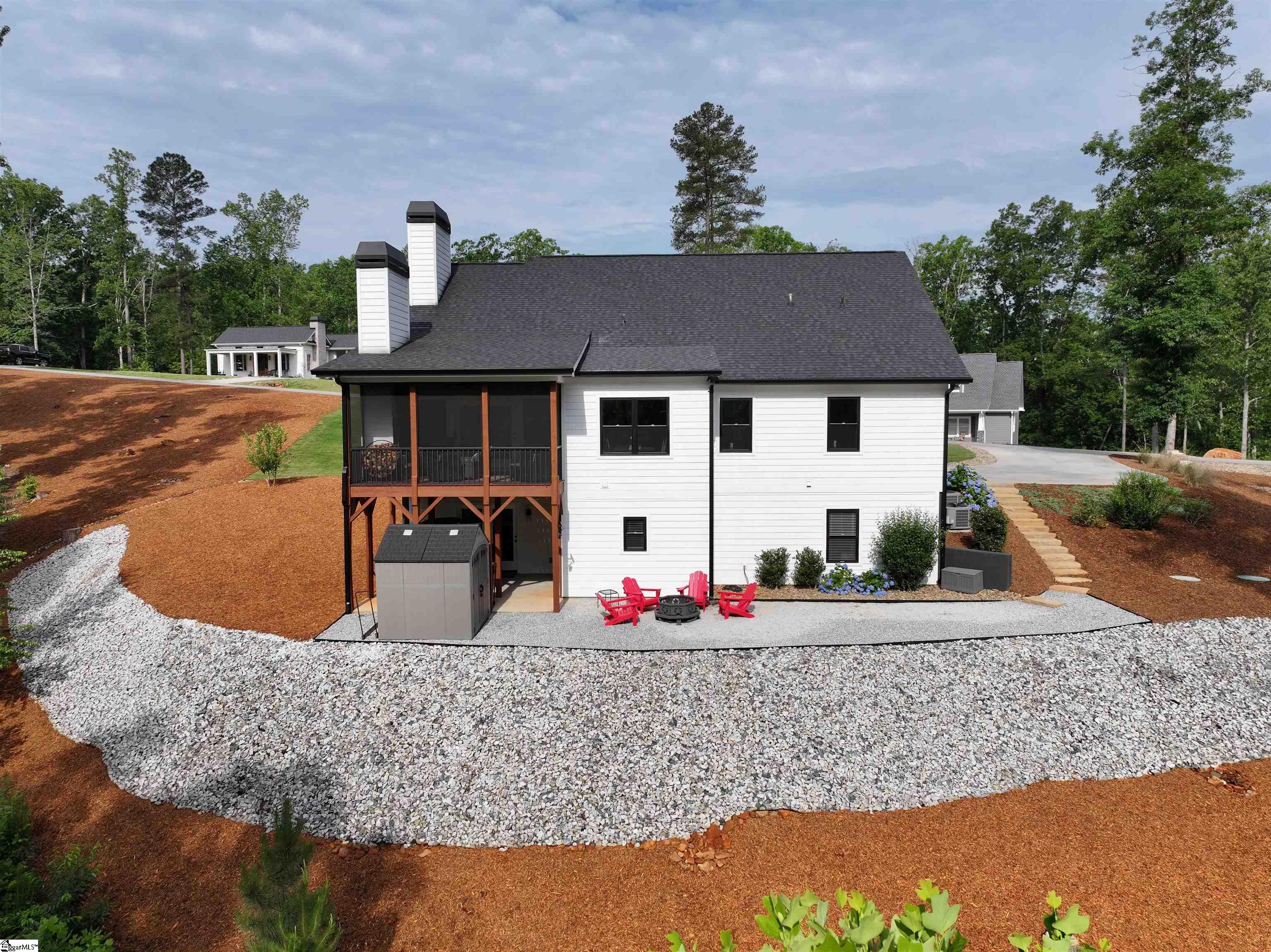 118 Squirrel Point Six Mile, SC 29682