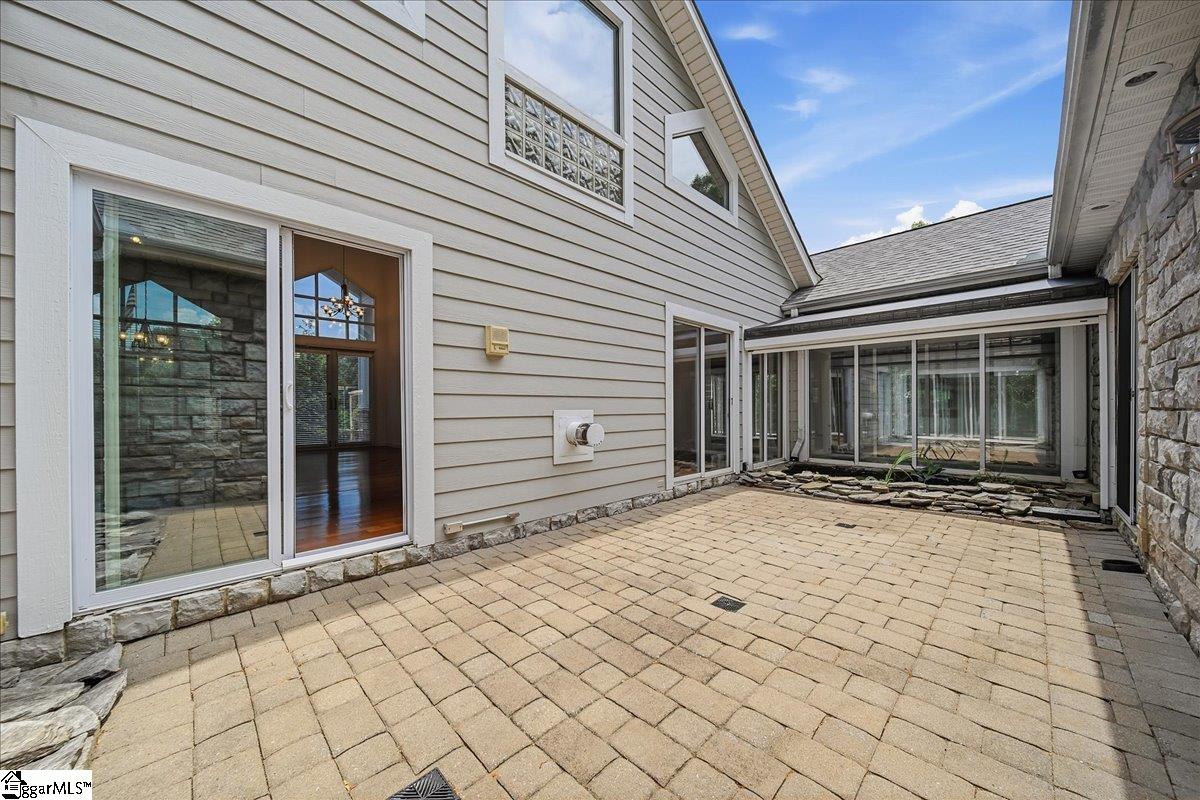 102 Greenleaf Lane Easley, SC 29642