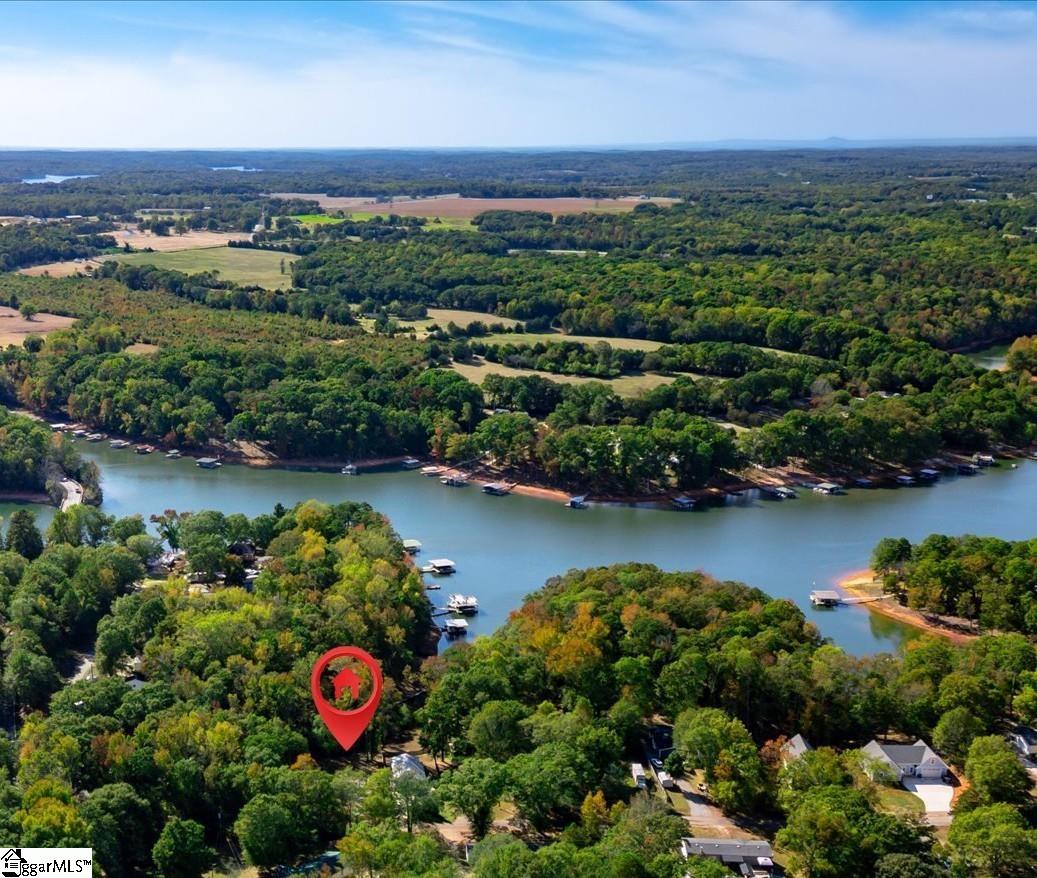 351 Lakewood Drive Townville, SC 29689