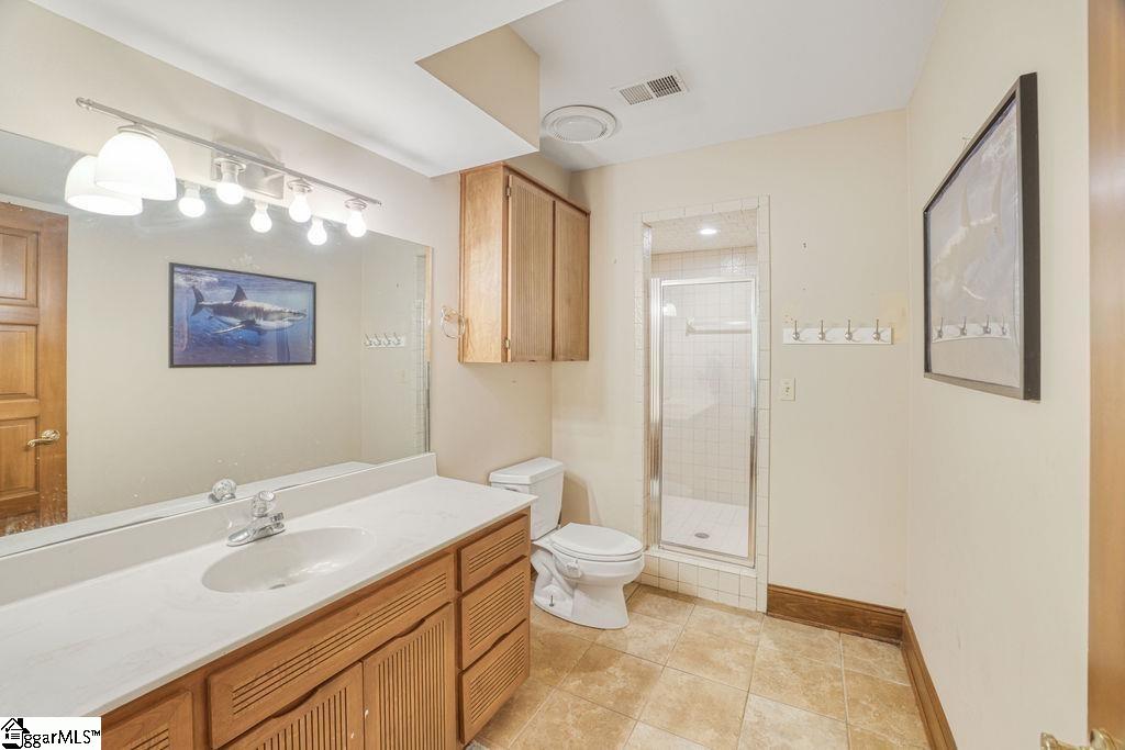 228 Muirfield Drive Spartanburg, SC 29306