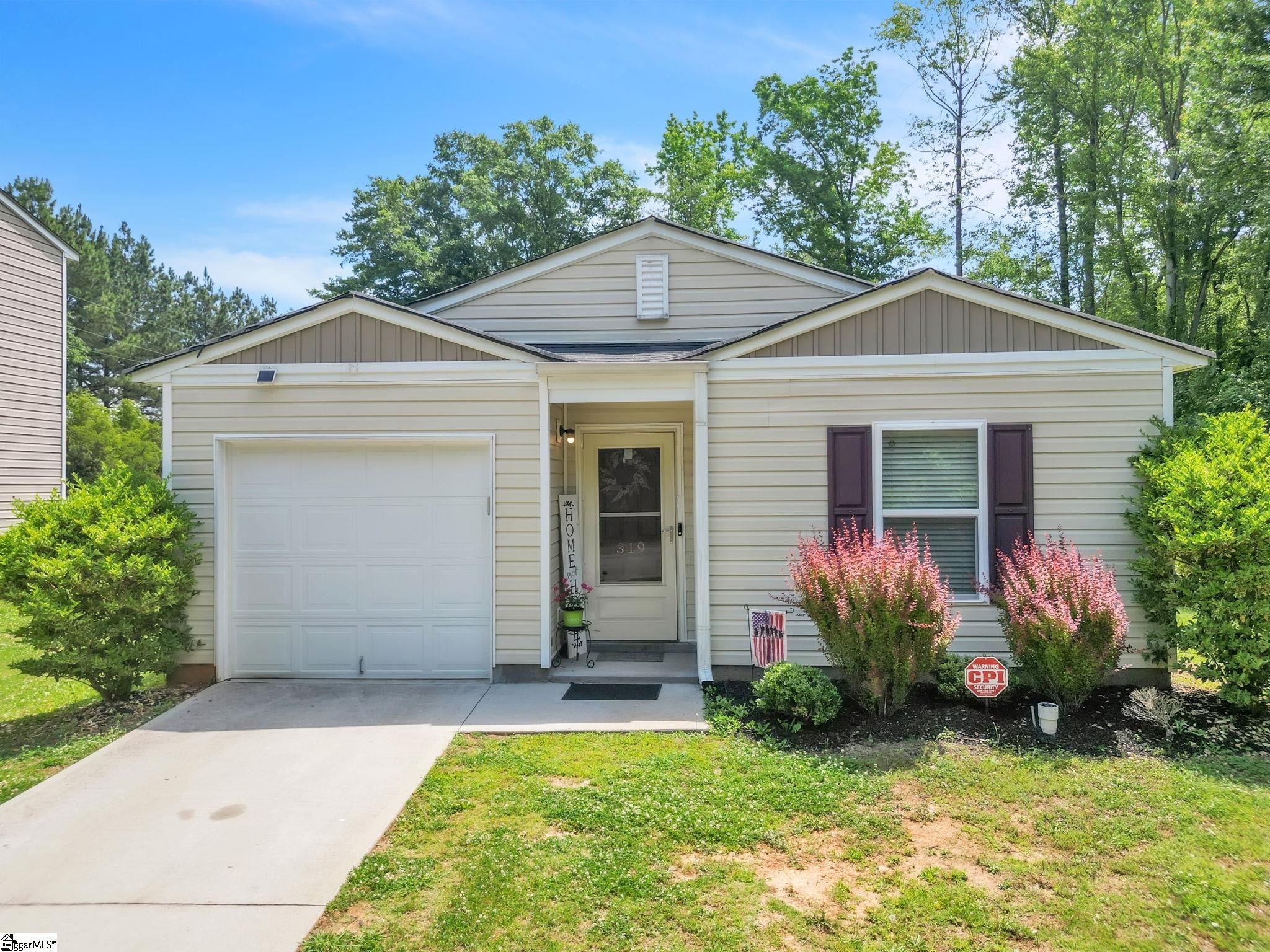 319 Alice Avenue, Greenville SC 29611,Greenville,Greenville,Residential