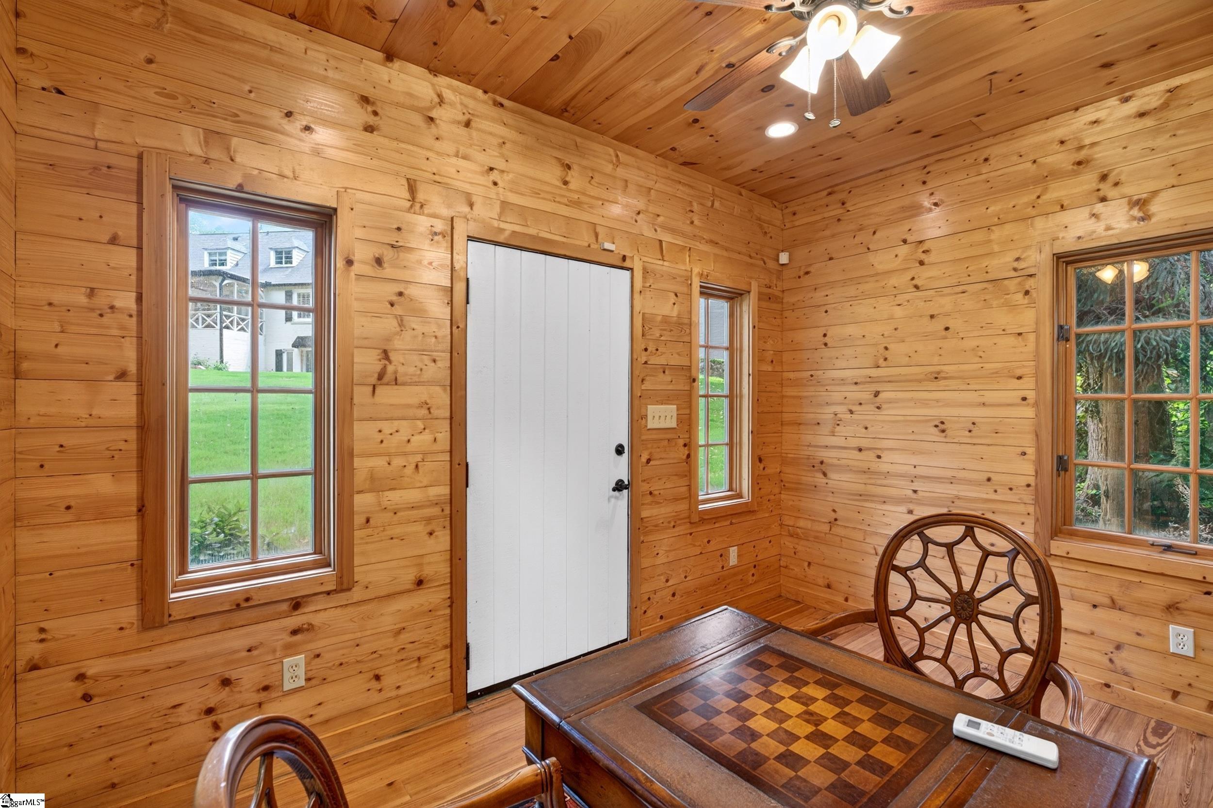 121 Tindal Avenue Greenville, SC 29605