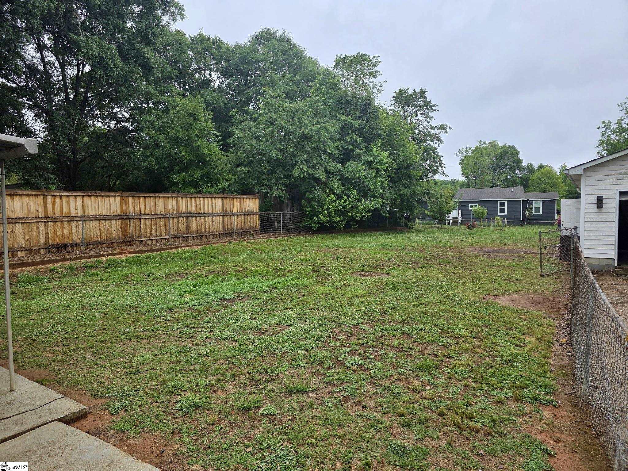 23 Woodbriar Court Greenville, SC 29617