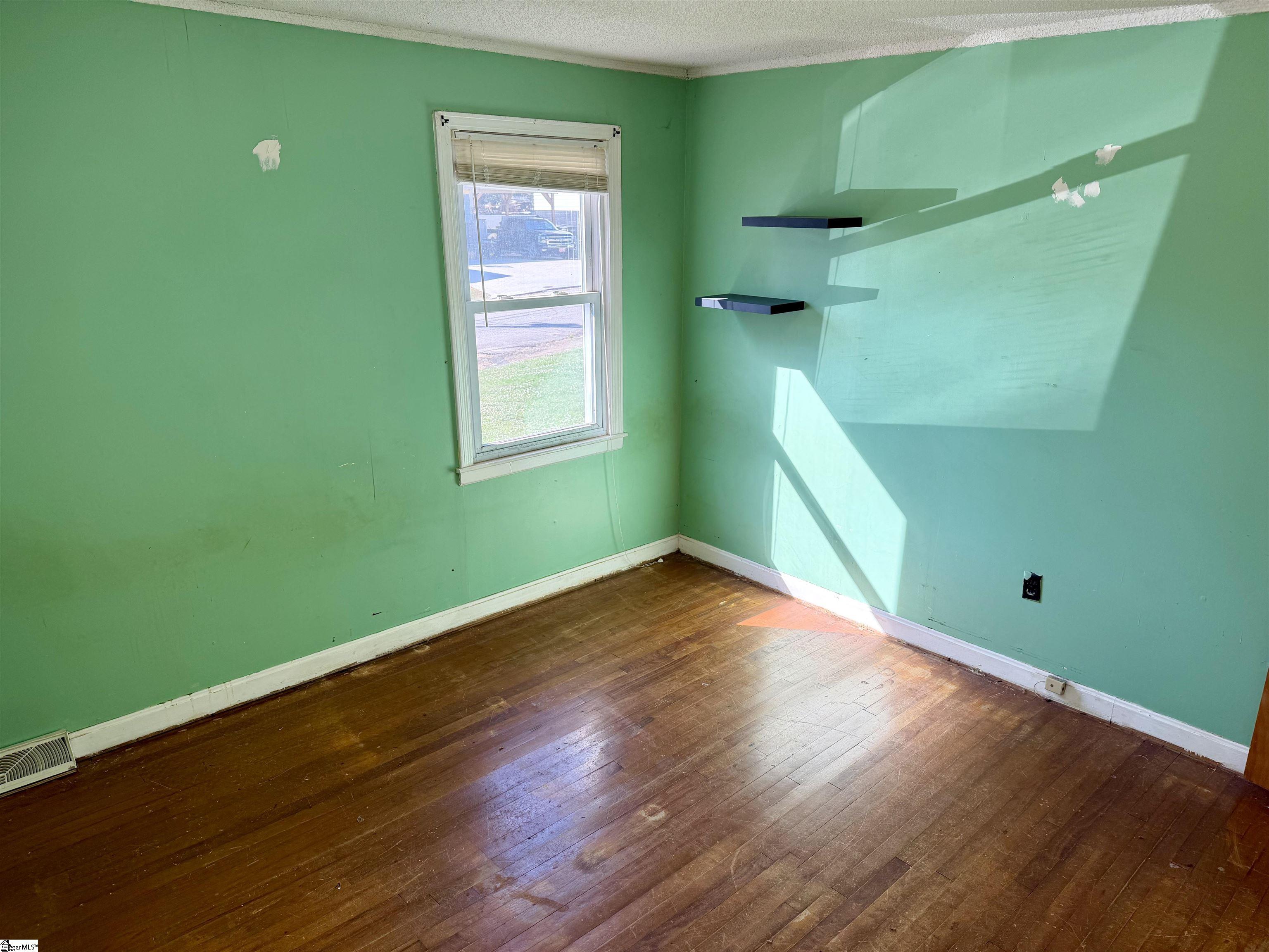 23 Woodbriar Court Greenville, SC 29617