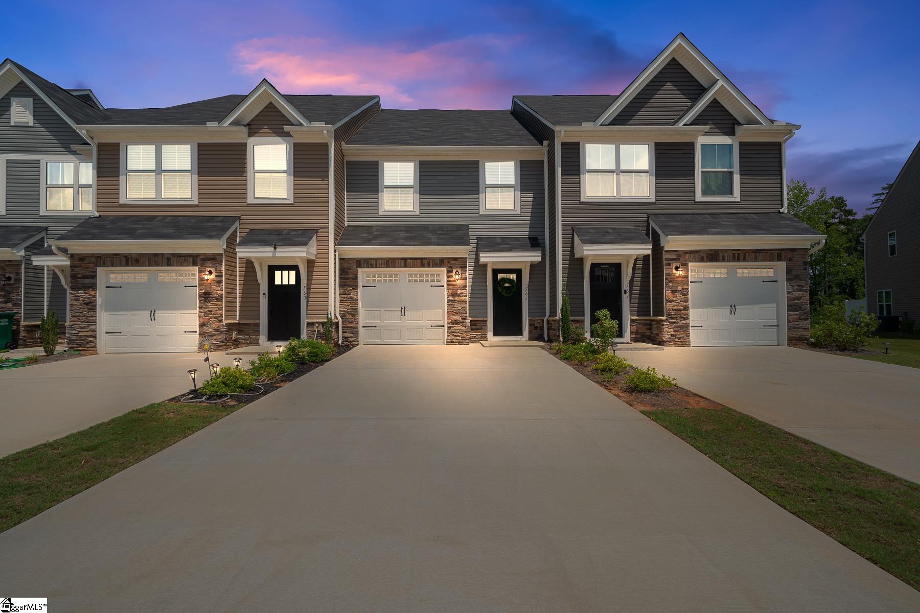 565 Preakness Run Spartanburg, SC 29301