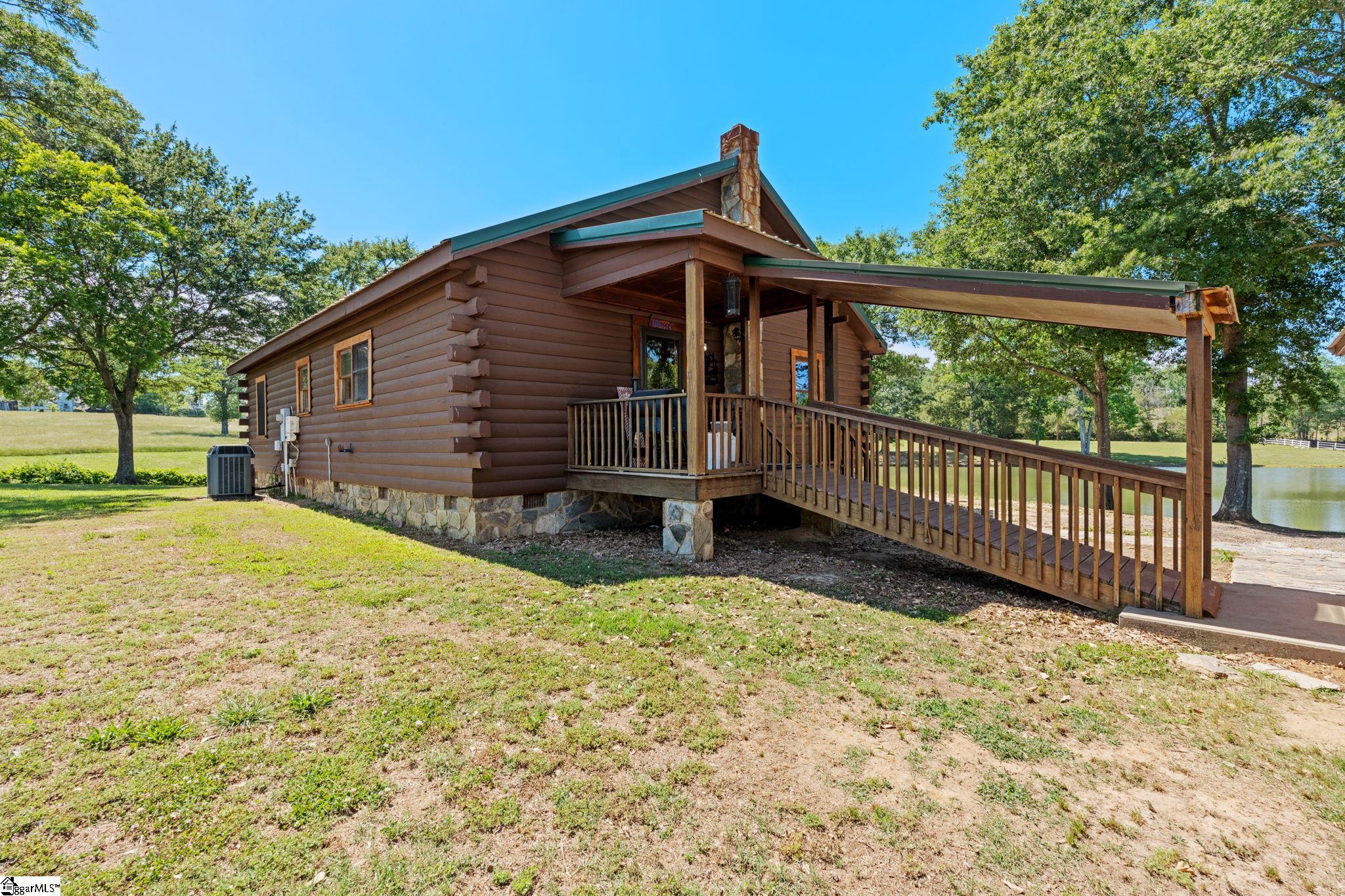 425 Cooper Bridge Road Woodruff, SC 29388