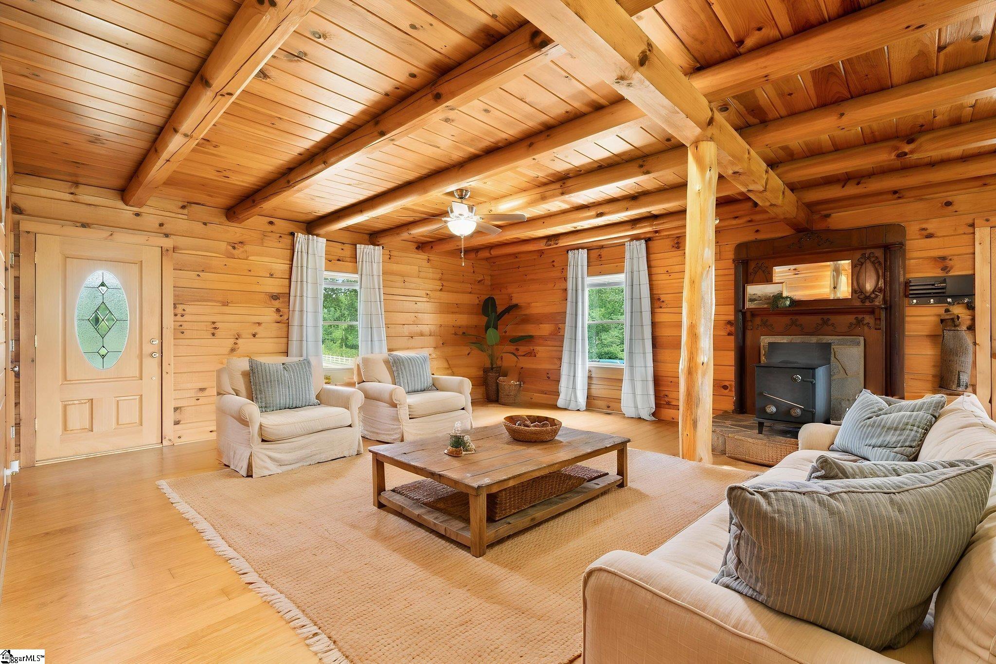 425 Cooper Bridge Road Woodruff, SC 29388