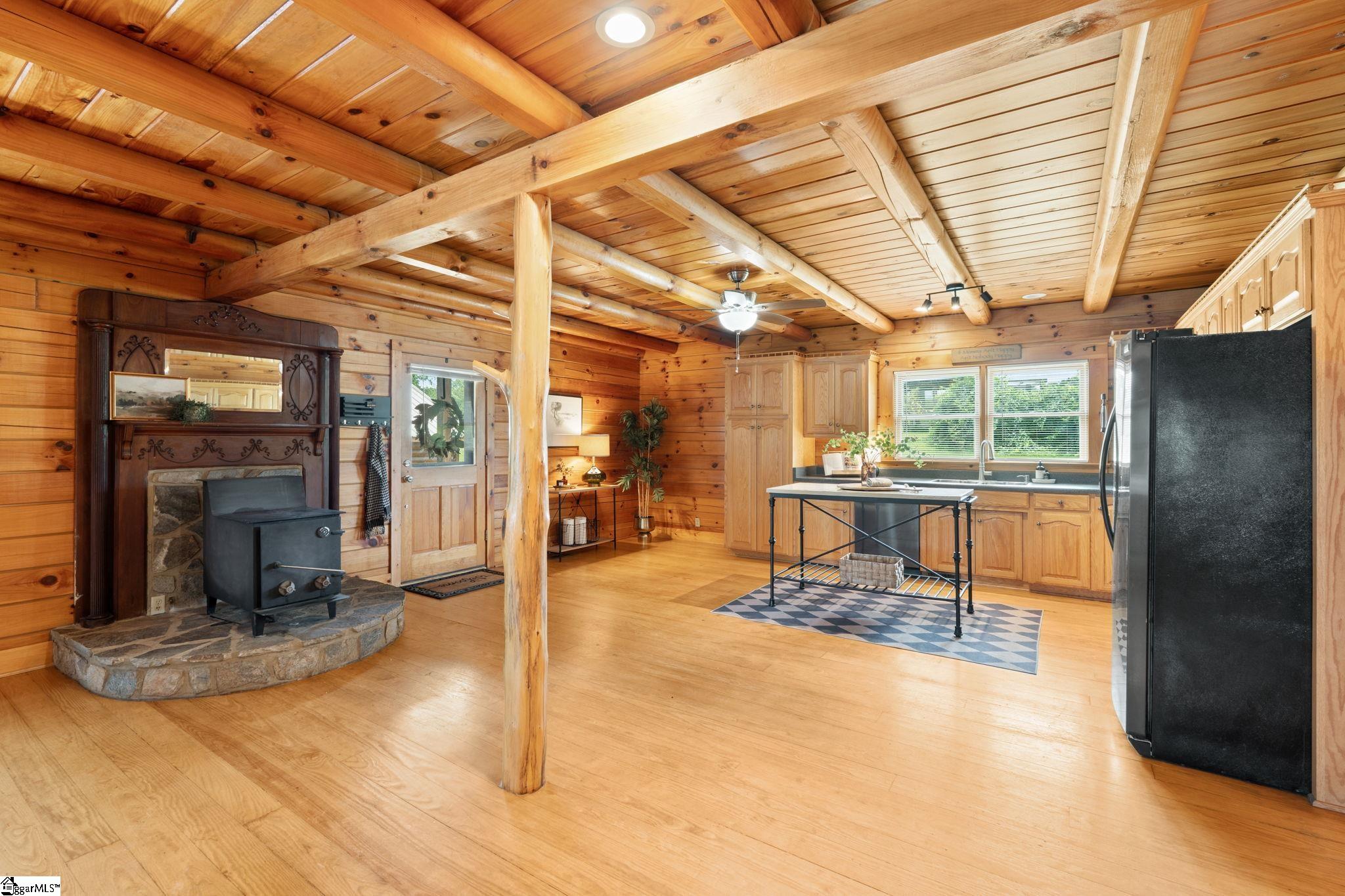 425 Cooper Bridge Road Woodruff, SC 29388