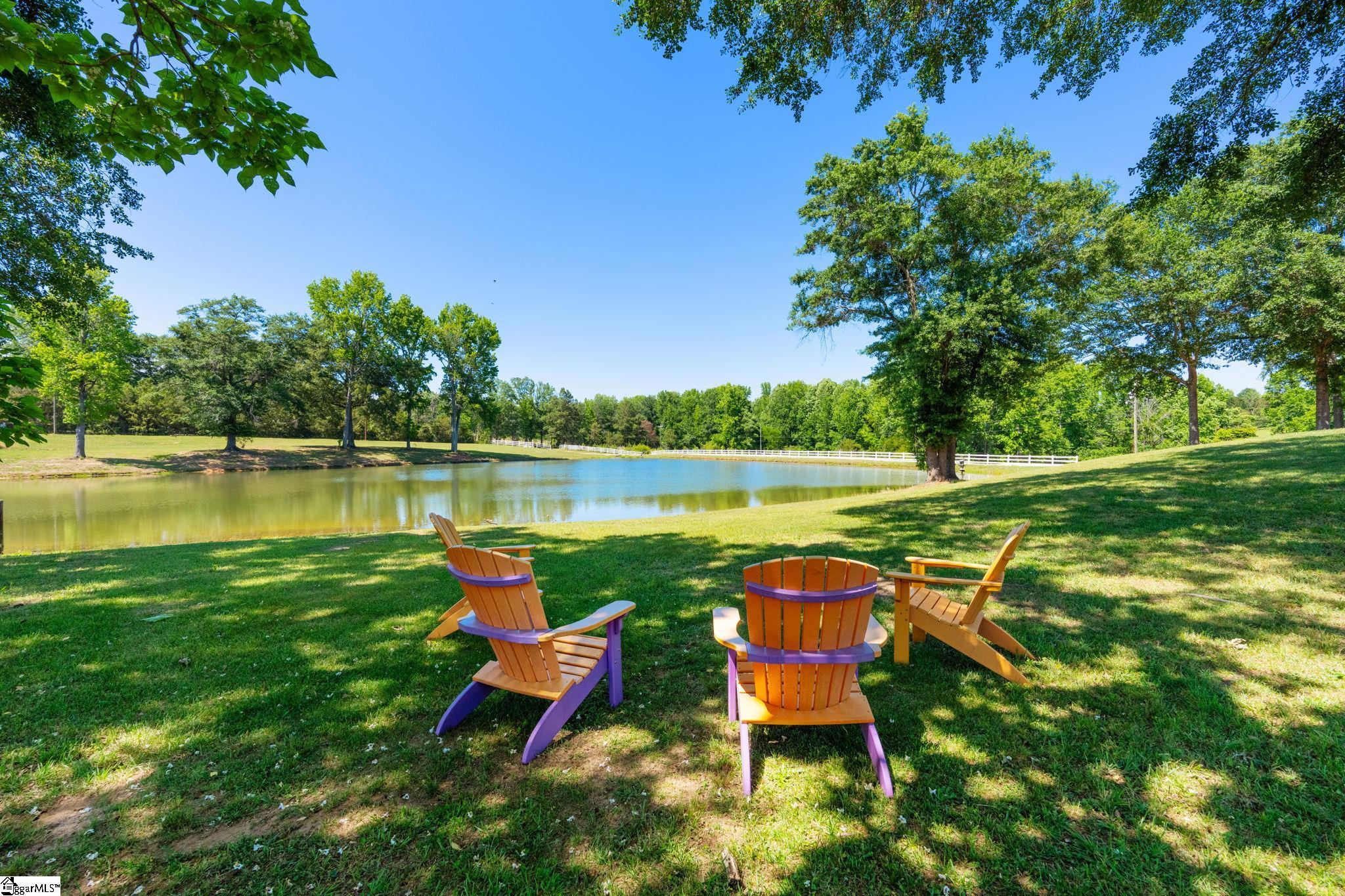 425 Cooper Bridge Road Woodruff, SC 29388