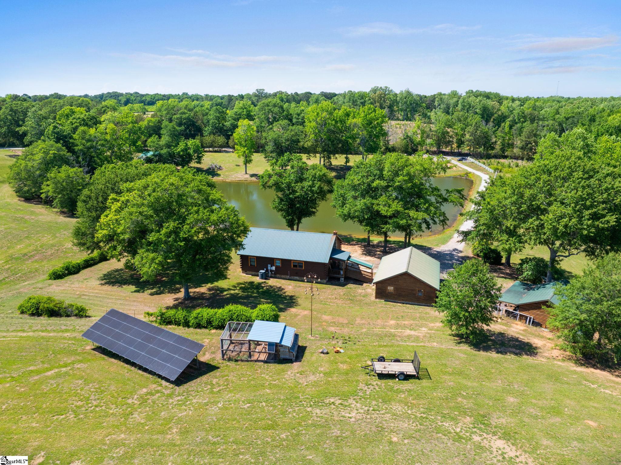 425 Cooper Bridge Road Woodruff, SC 29388