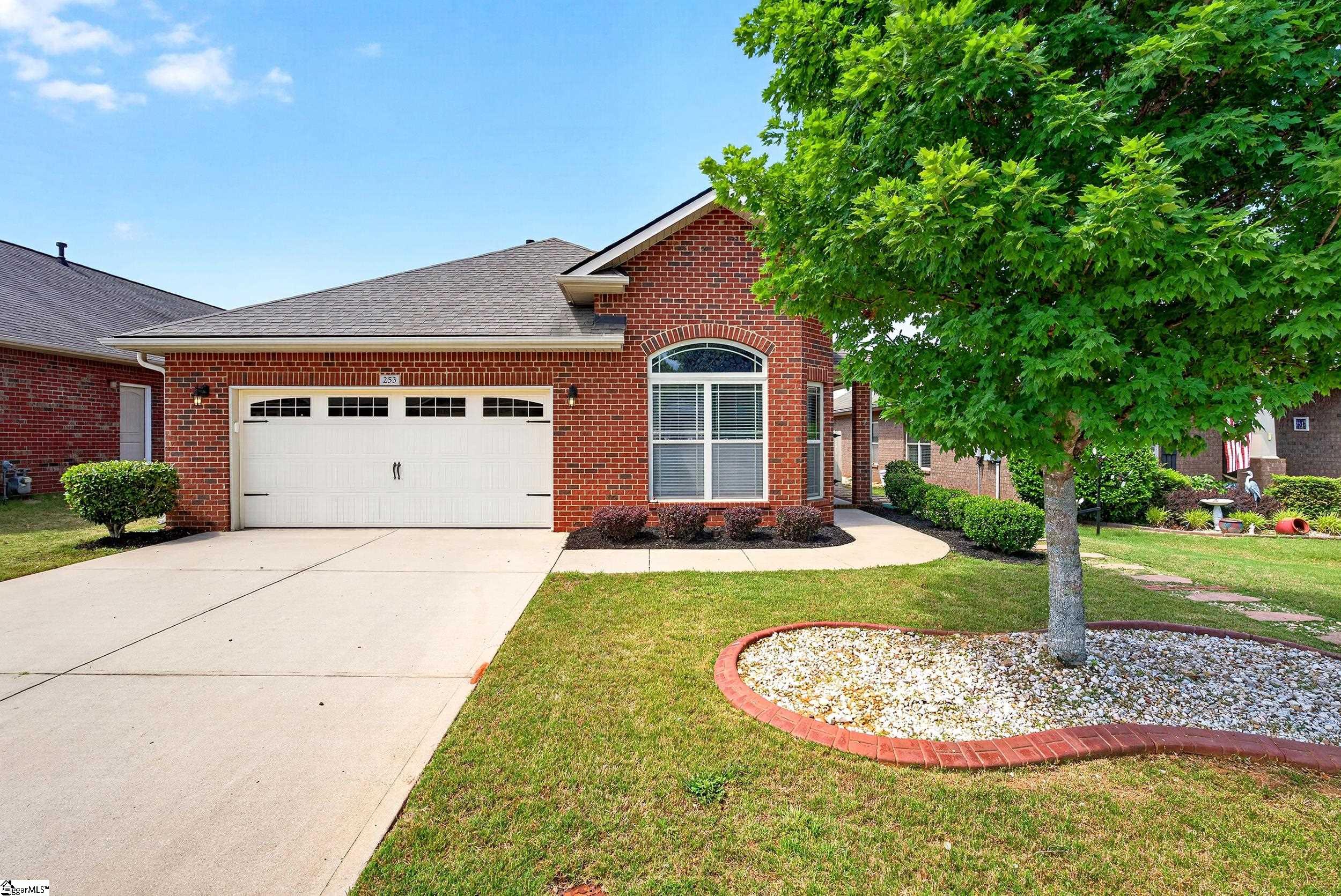 253 Scottish Avenue, Simpsonville SC 29680,Simpsonville,Greenville,Residential