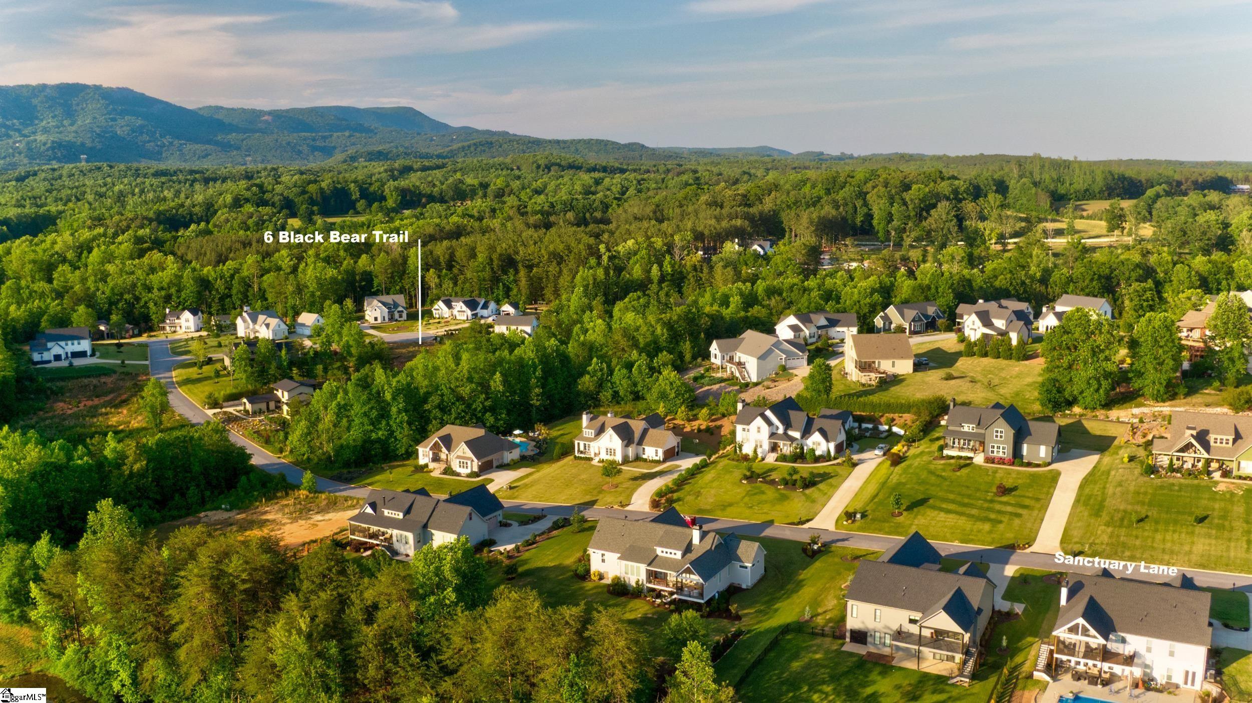 6 Black Bear Trail Taylors, SC 29687
