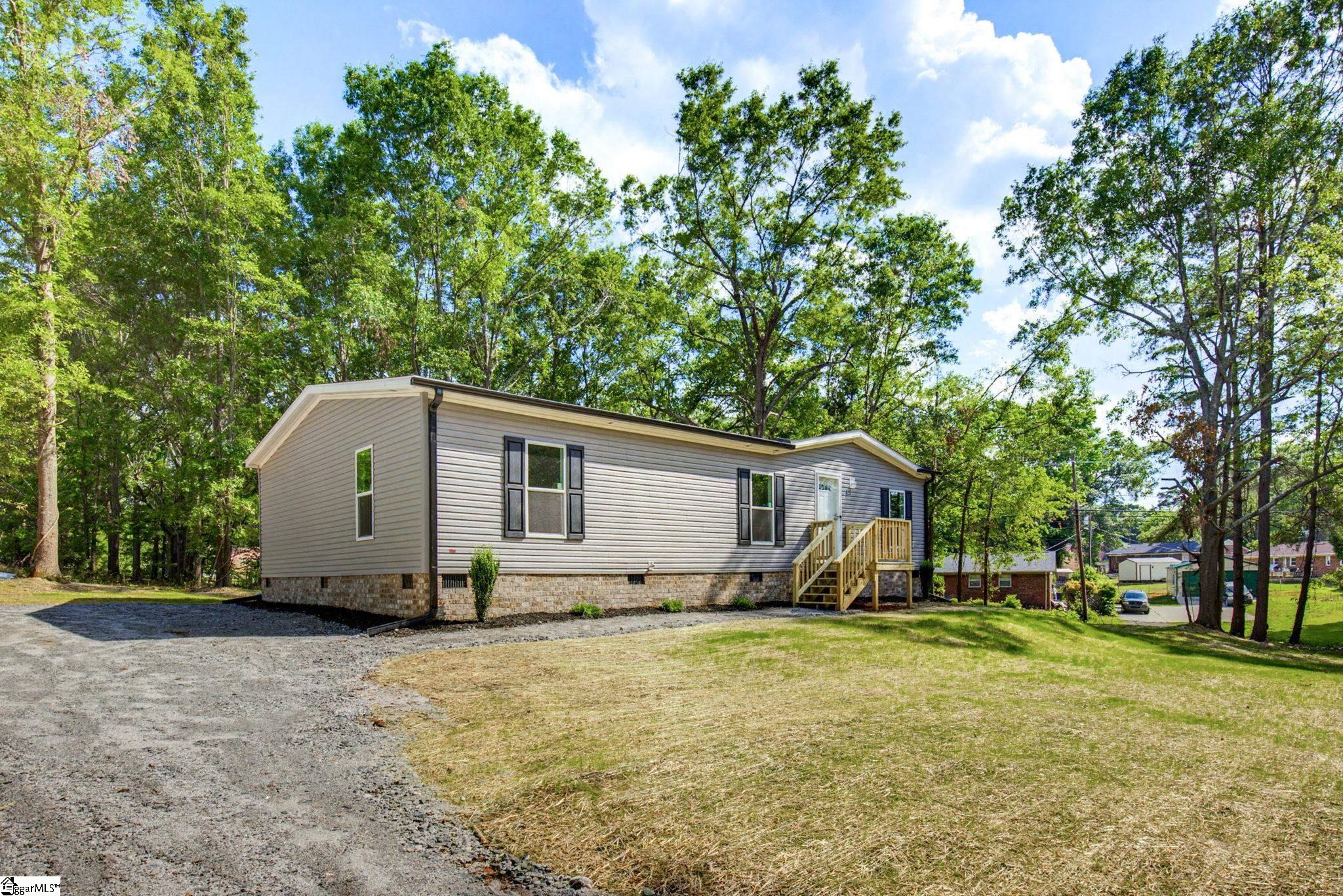 656 Plainview Drive Spartanburg, SC 29307