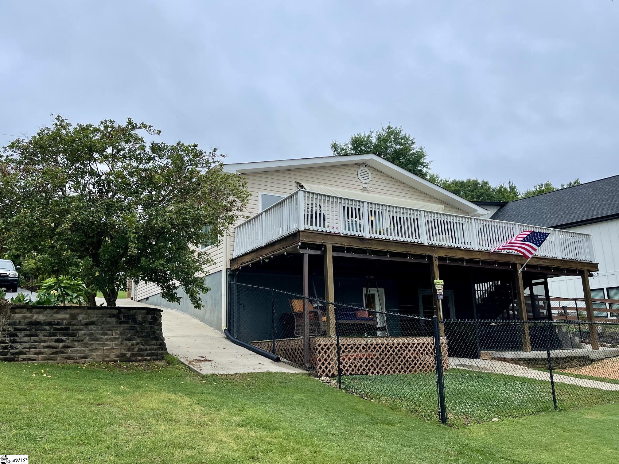 155 Lakeview Drive Inman, SC 29349