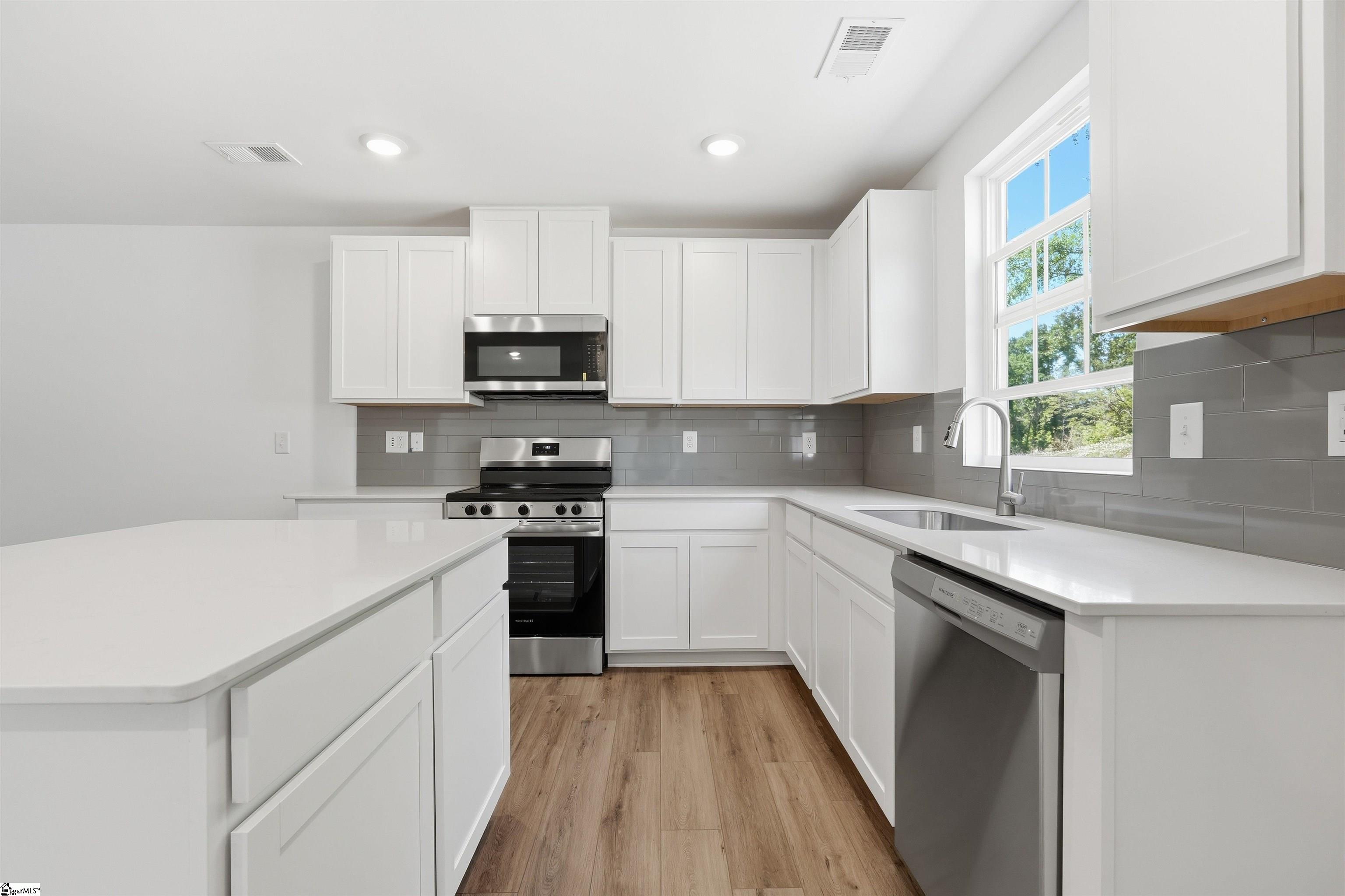 840 Mahaffey Court Spartanburg, SC 29301