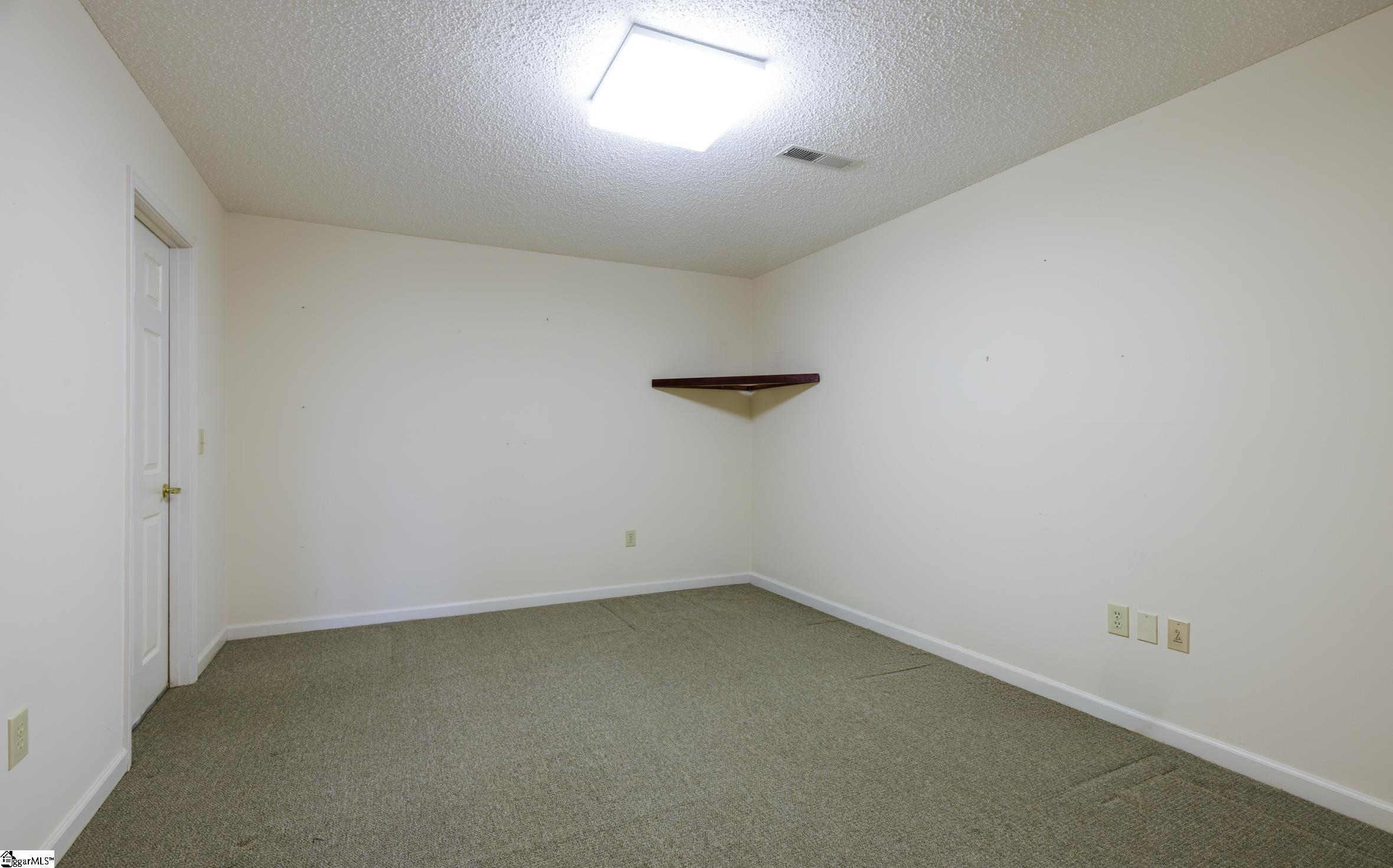47 Gulf Stream Lane Salem, SC 29676