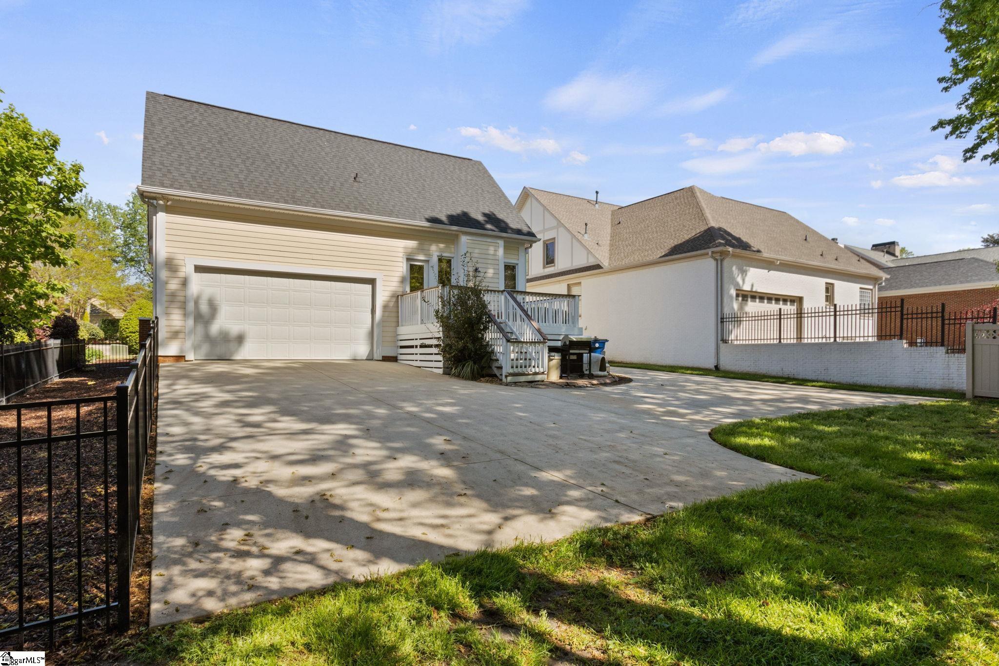 21 Kershaw Court Greenville, SC 29607