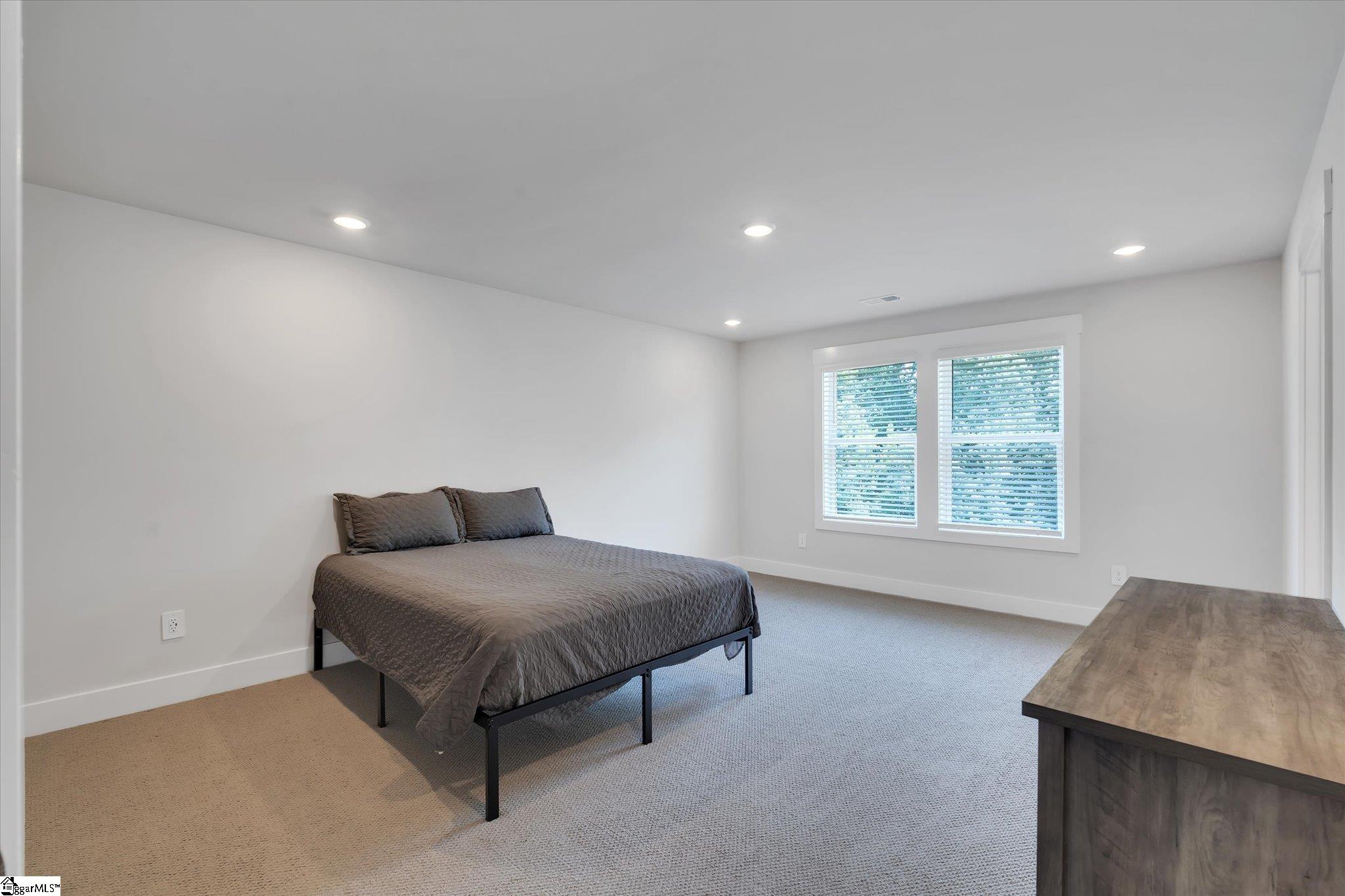 118 Cedar Shoals Way Piedmont, SC 29673-9920
