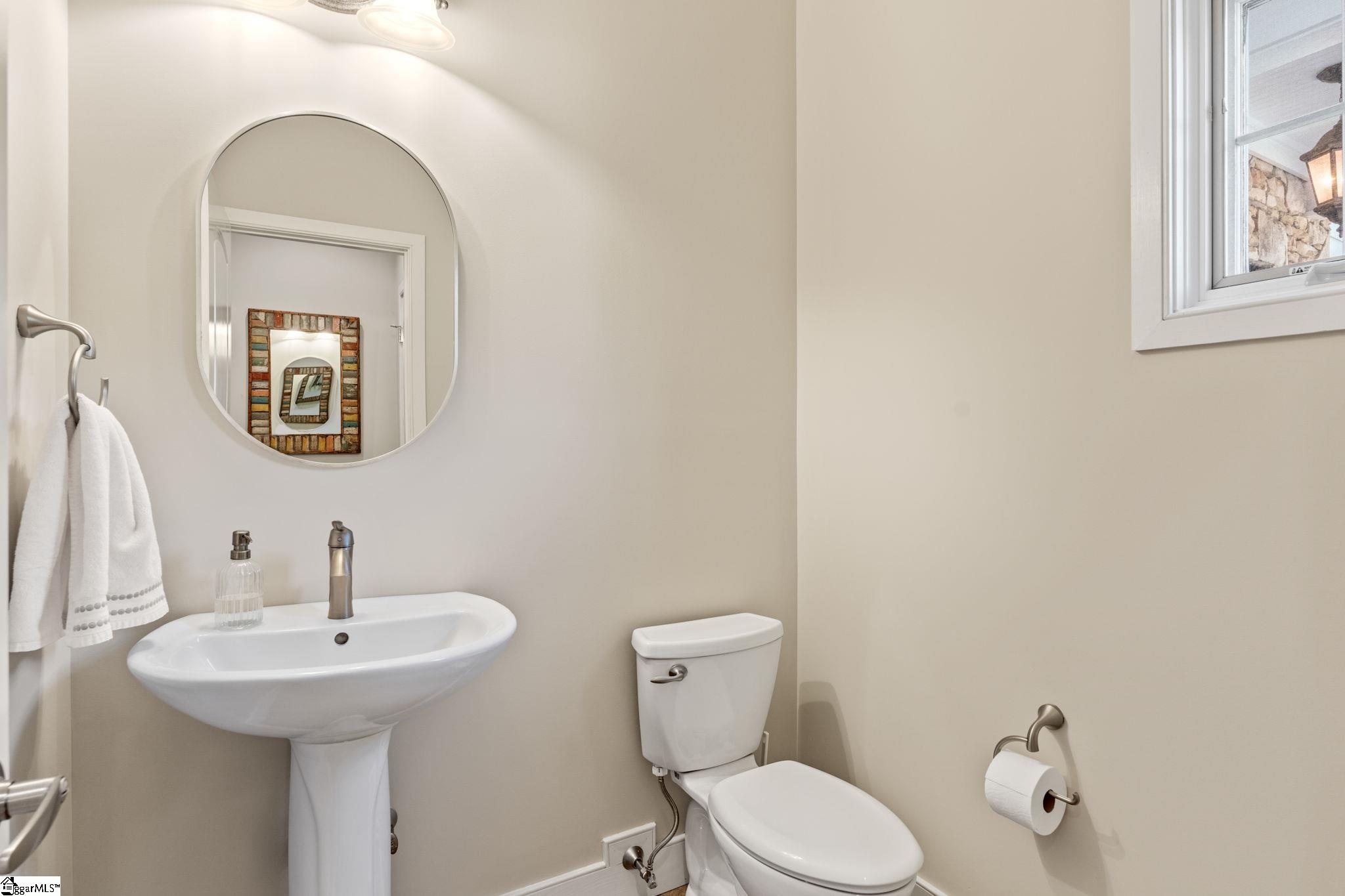 108 Mount Vista Avenue Greenville, SC 29605