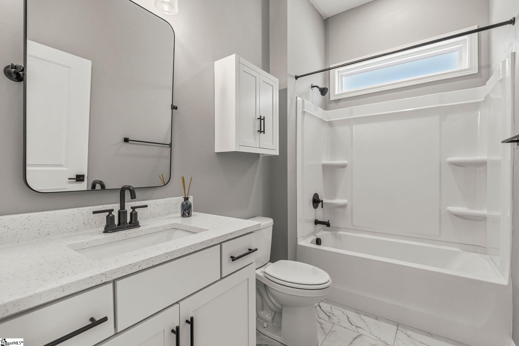 24 Daybreak Place Simpsonville, SC 29681