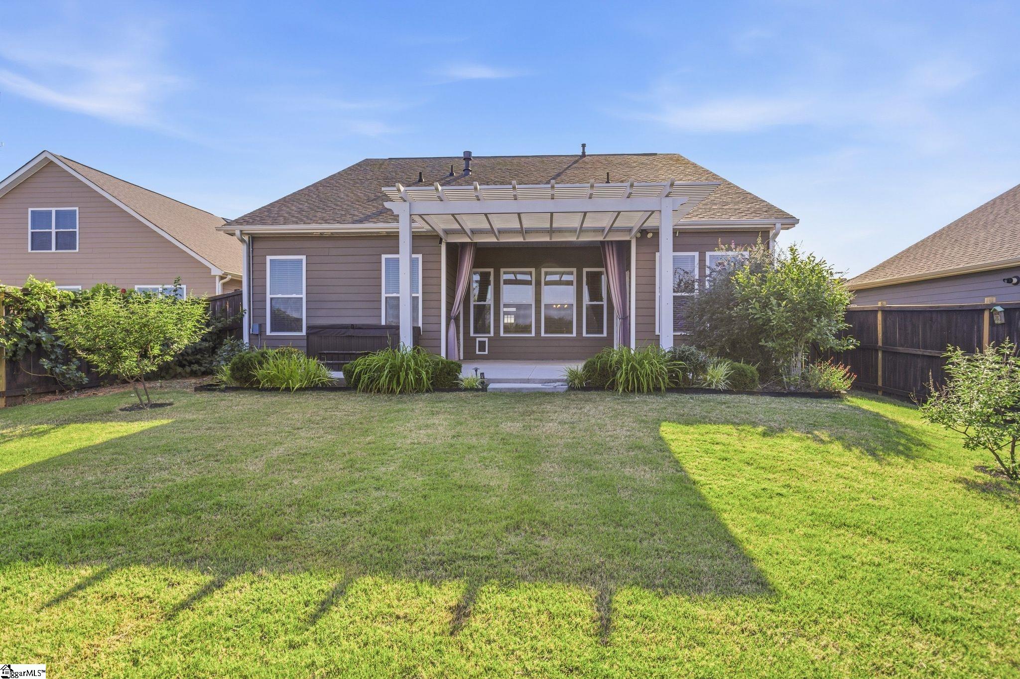 24 Daybreak Place Simpsonville, SC 29681
