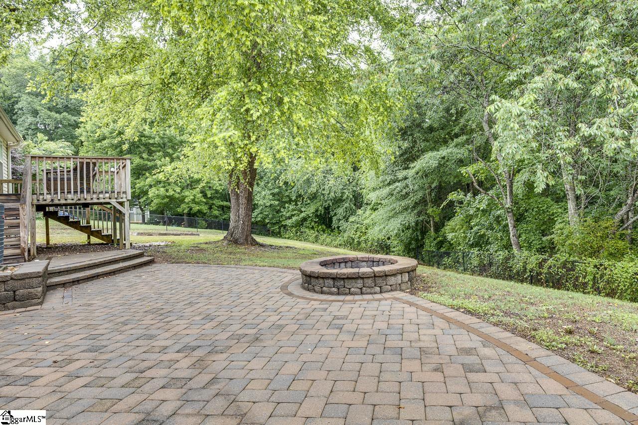 23 Cole Creek Court Greer, SC 29651