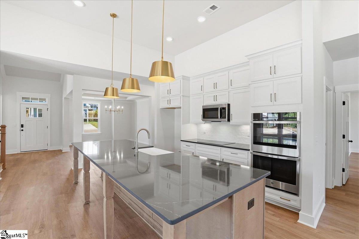 805 Lonsdale Court Woodruff, SC 29388