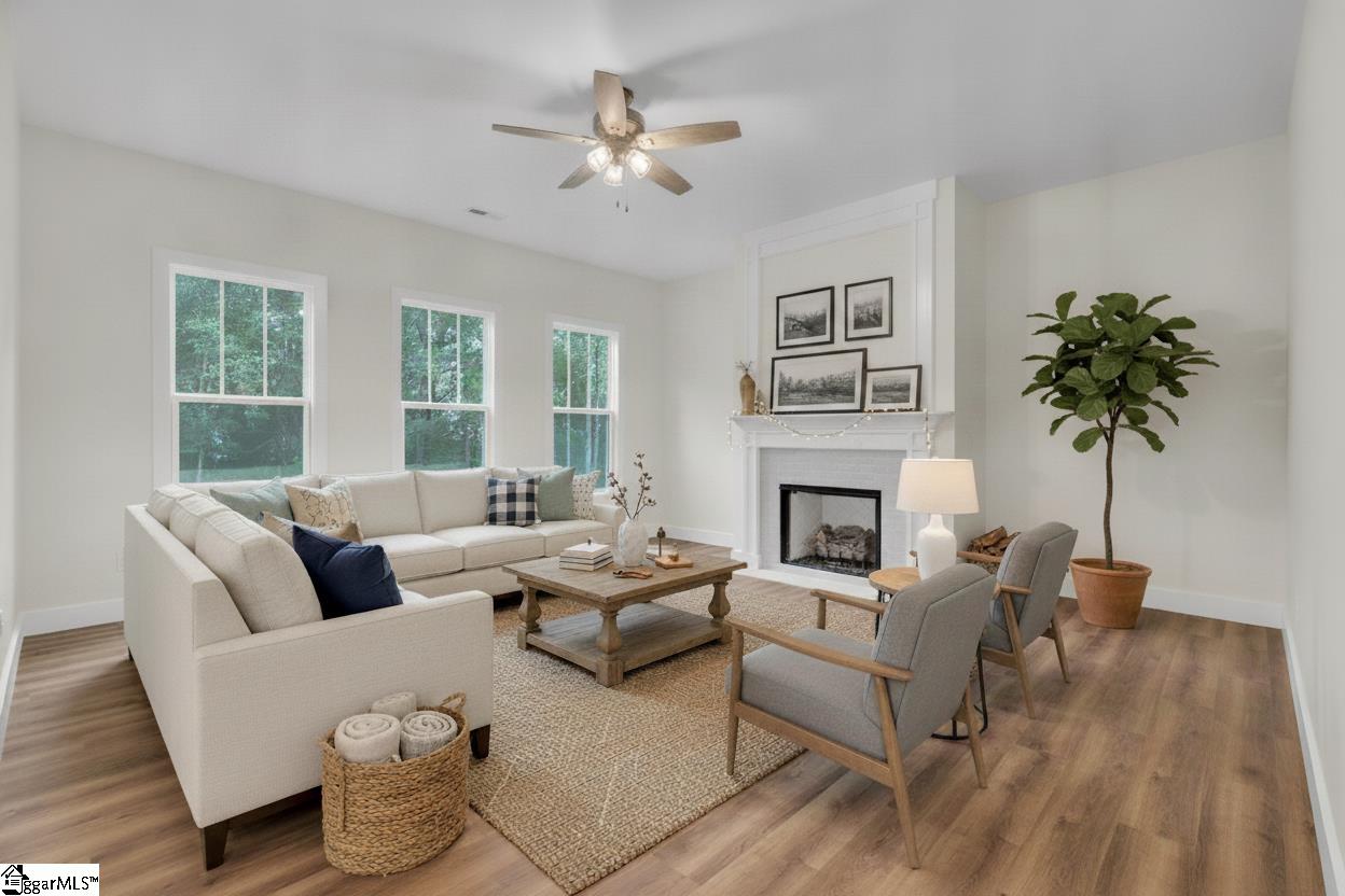 800 Glassy Road Landrum, SC 29356