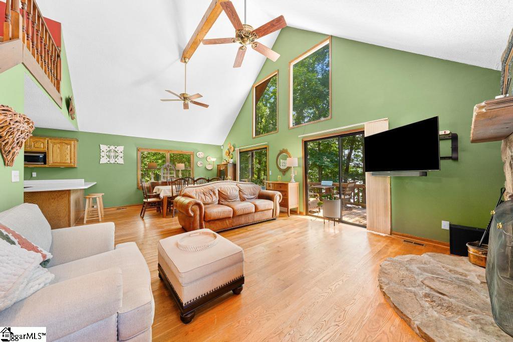 415 Kenwood Drive Westminster, SC 29693
