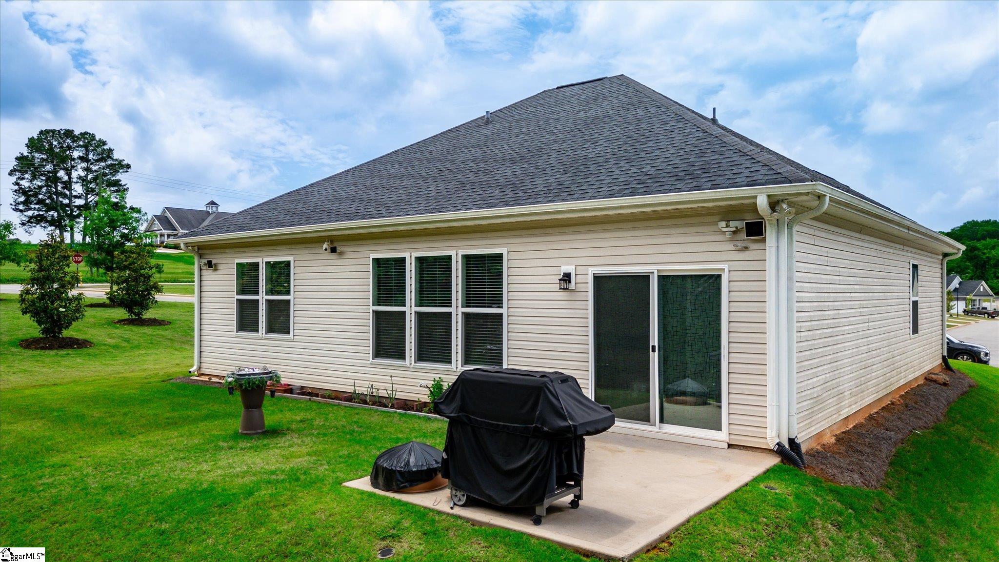 408 Oakton Drive Greer, SC 29651