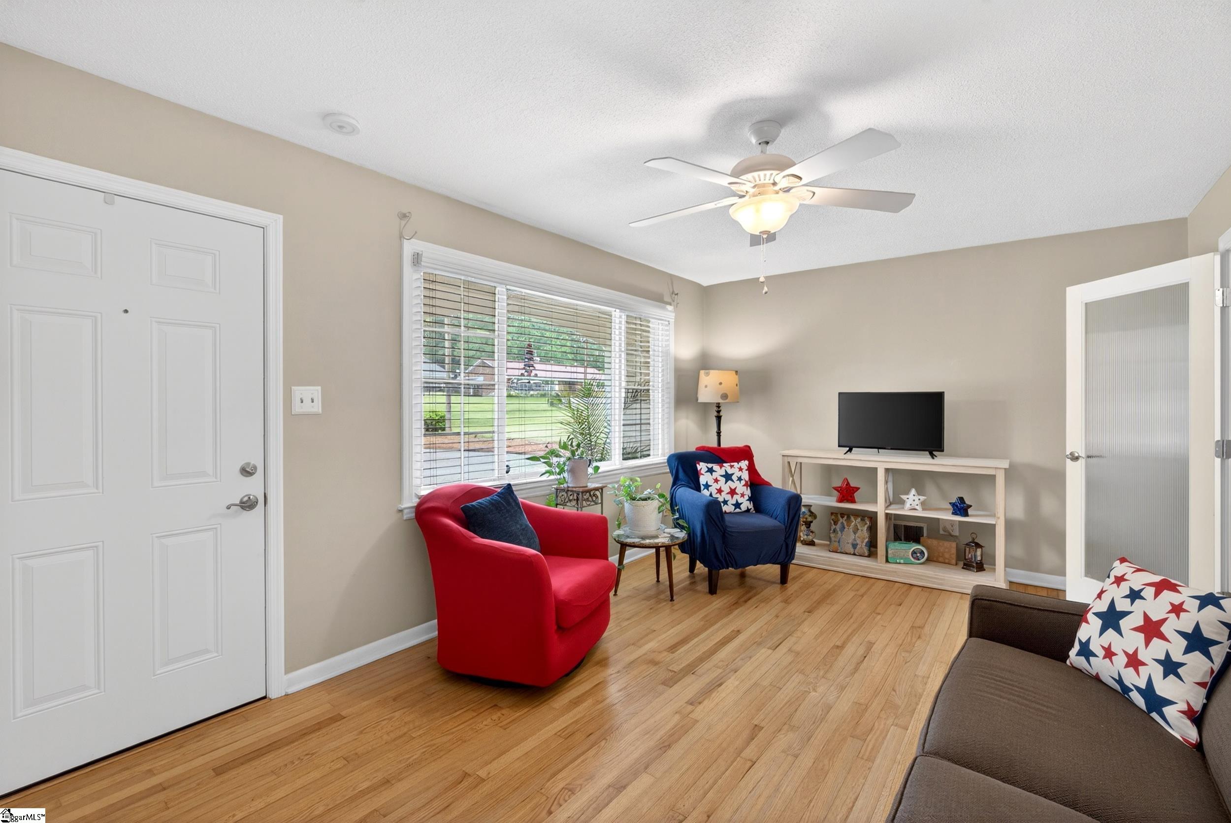 549 Barnwell Road Spartanburg, SC 29303