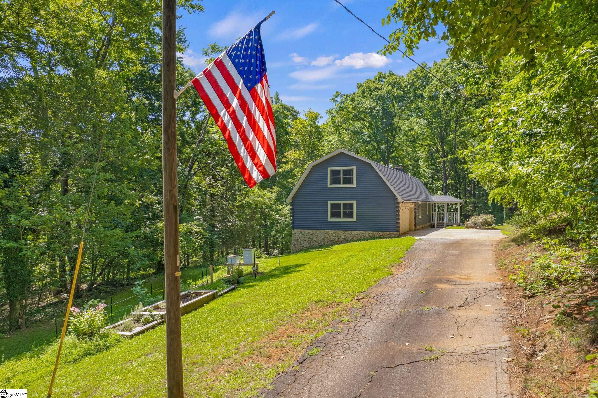 211 Narrow Way Travelers Rest, SC 29690