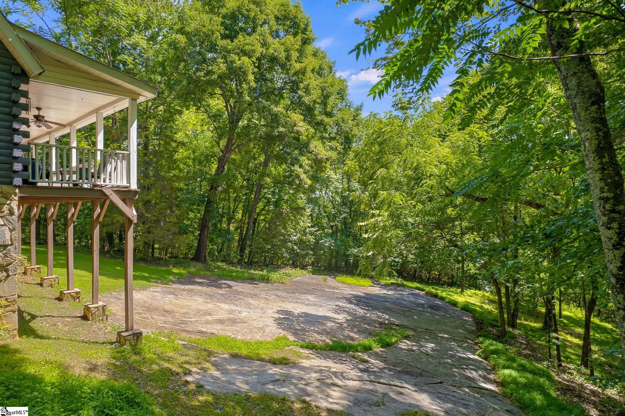 211 Narrow Way Travelers Rest, SC 29690