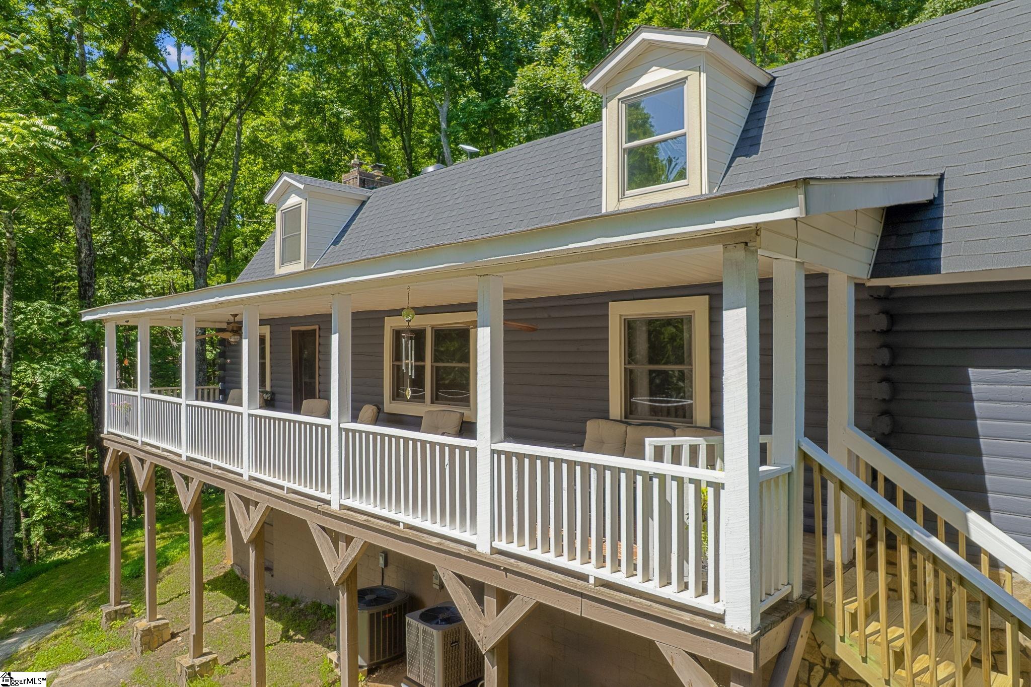 211 Narrow Way Travelers Rest, SC 29690